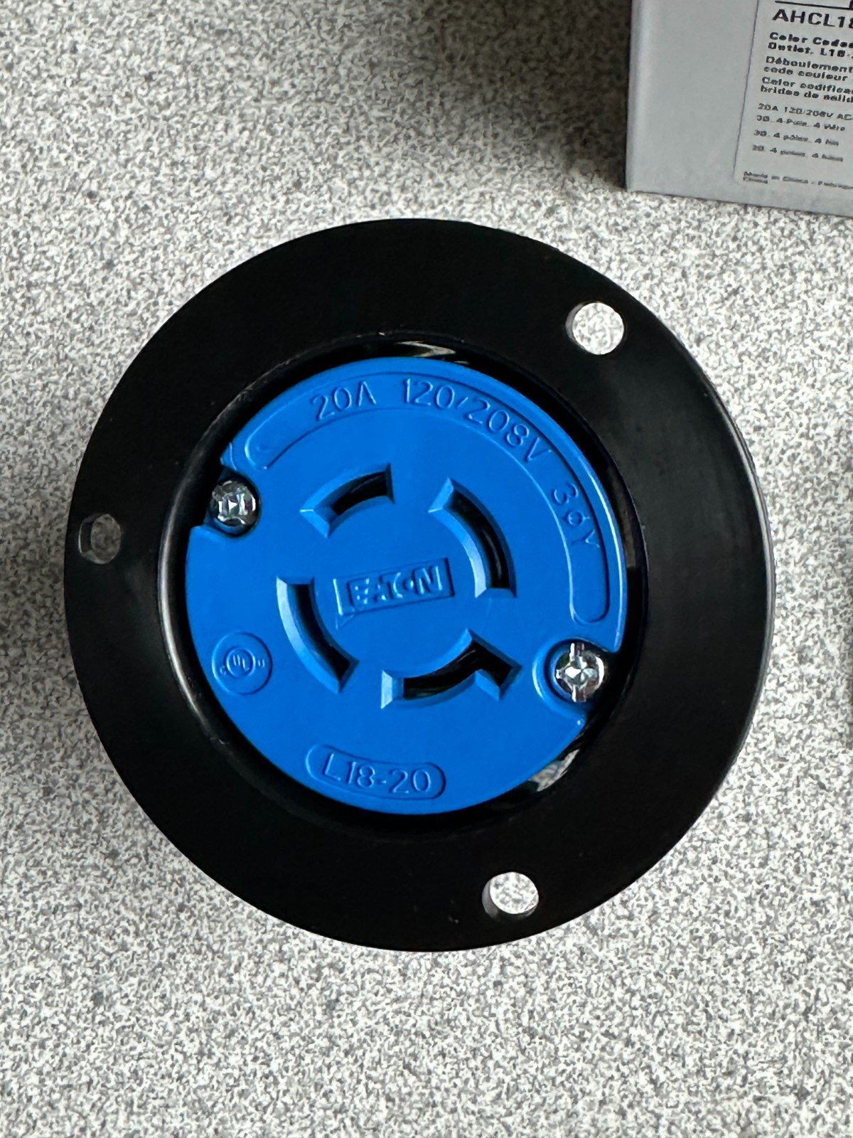 NEW Eaton AHCL1820FO Blue Locking Flanged Outlet 20A 120/208V 3ØY 4P4W L18-20R
