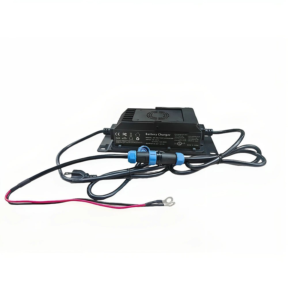 20A 58.4V Lithium Battery Charger for 48V LiFePO4 Lithium Battery Rapid Charging