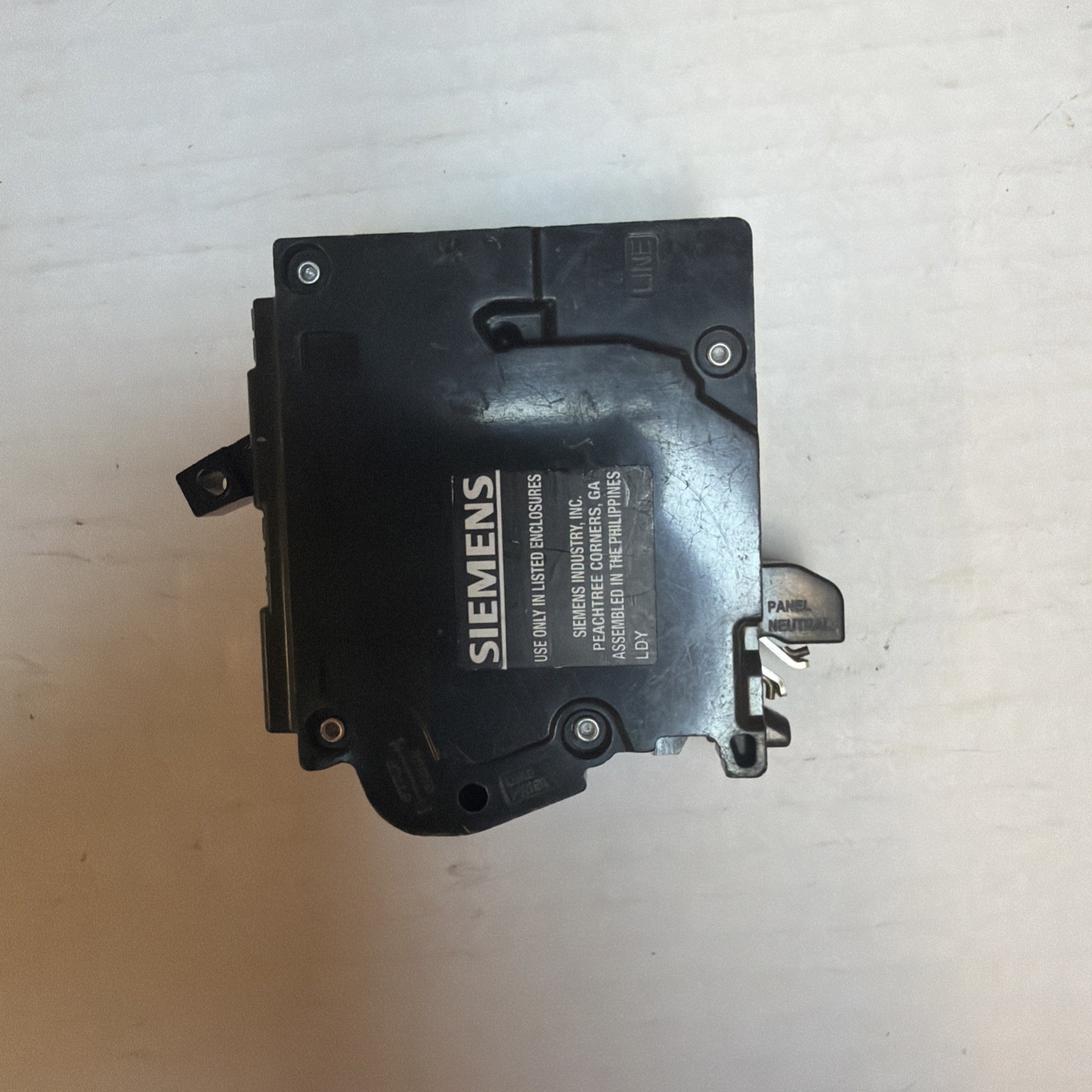 Siemens ‎QF120ANP Circuit Breaker 20 Amp Single Pole GFCI NO BOX
