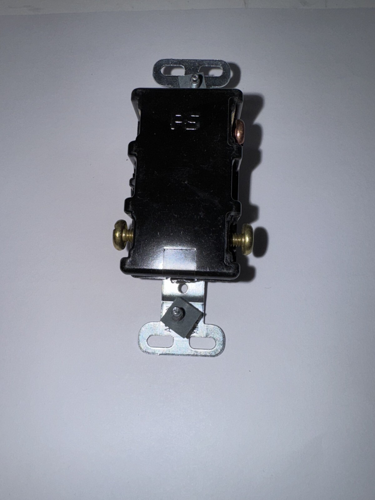 QTY/5 Pass & Seymour 503-I Ivory Three Way Switch 15A 120/277V AC Side Wired
