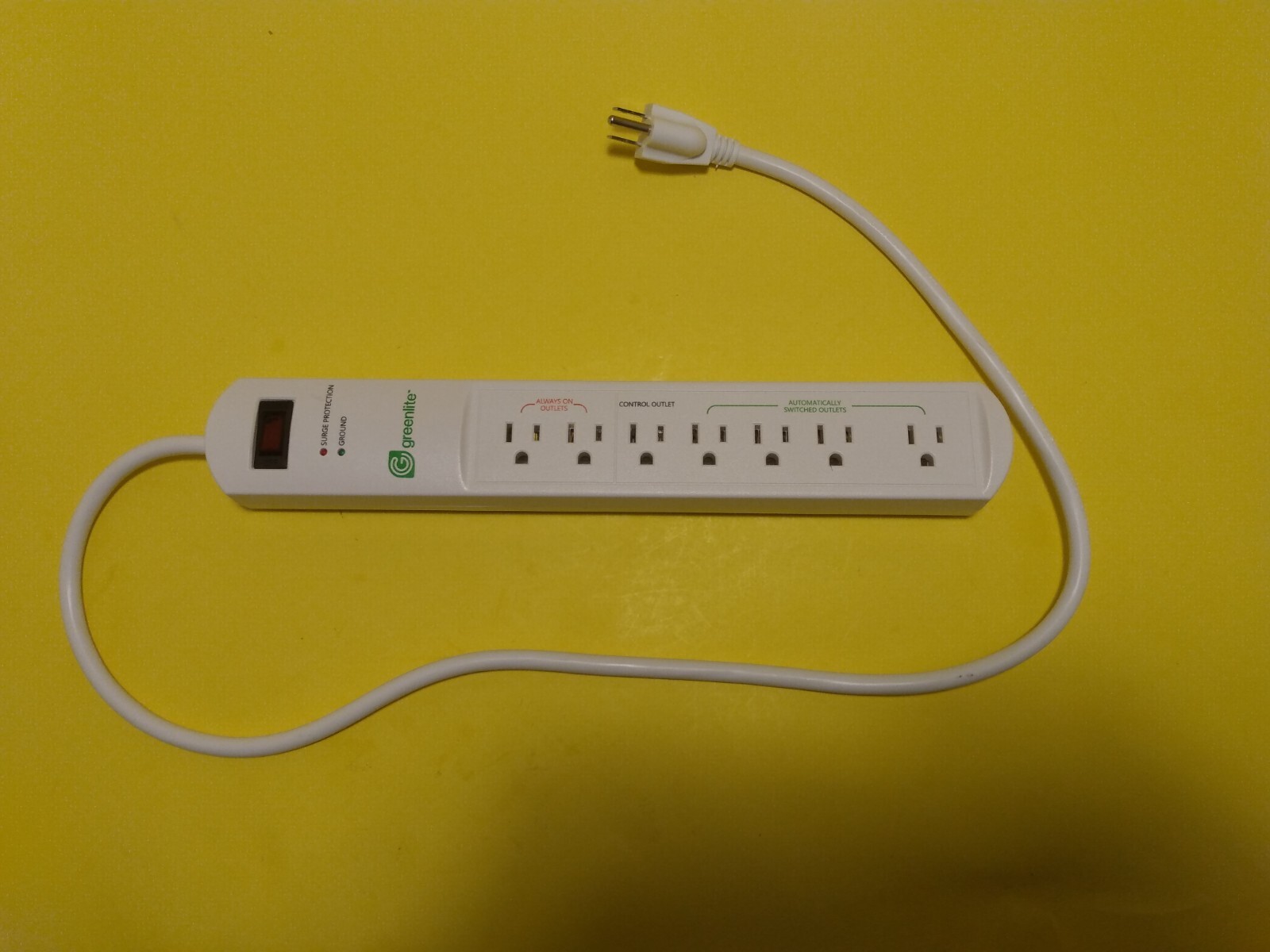 One Greenlite Tier 1 Advanced Current Sensing 7 Outlet Power Strip Laptop PC TV