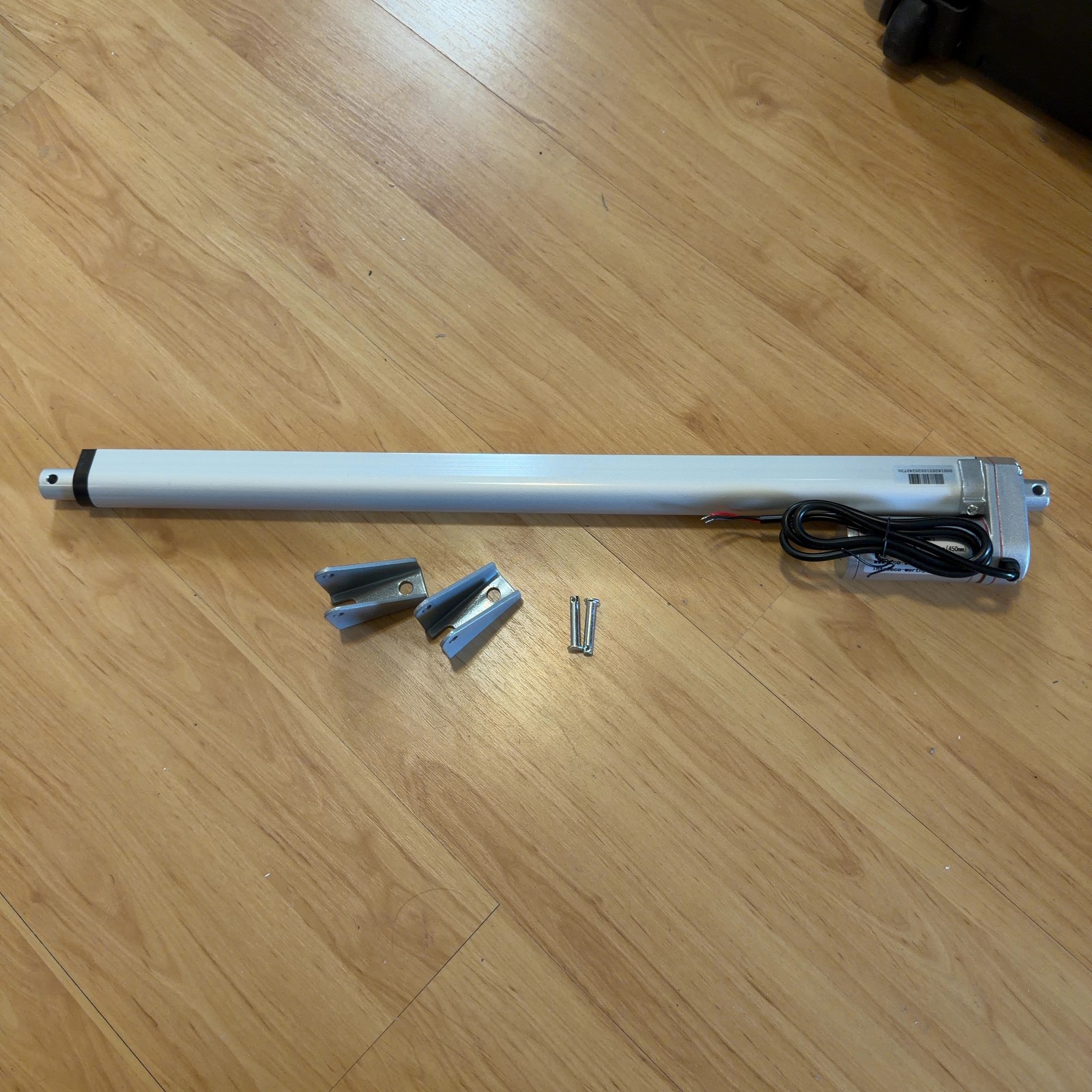 ECOWORTHY 330lb 12V Linear Actuator IP54 Waterproof Solar Tracker 18 Inch Stroke