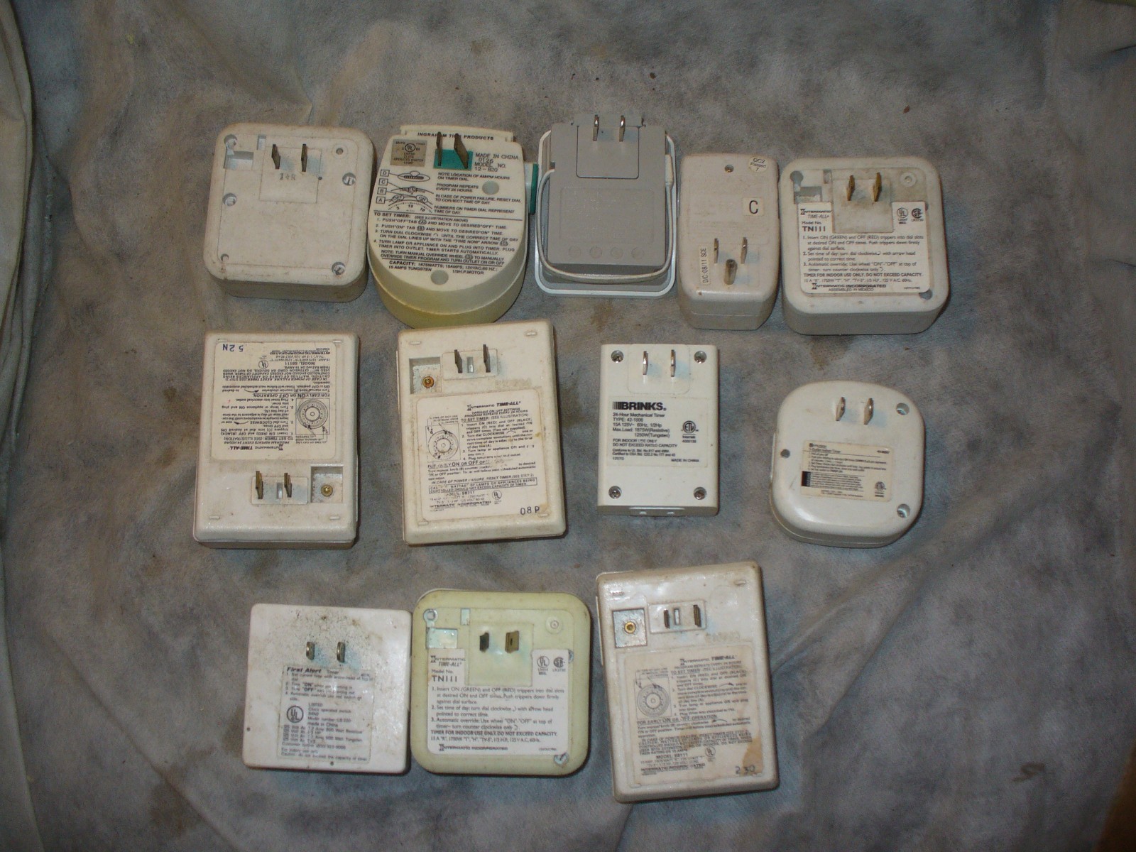 Lot of 12 Electrical Timer Brinks Intermatic Westinghouse First Alert