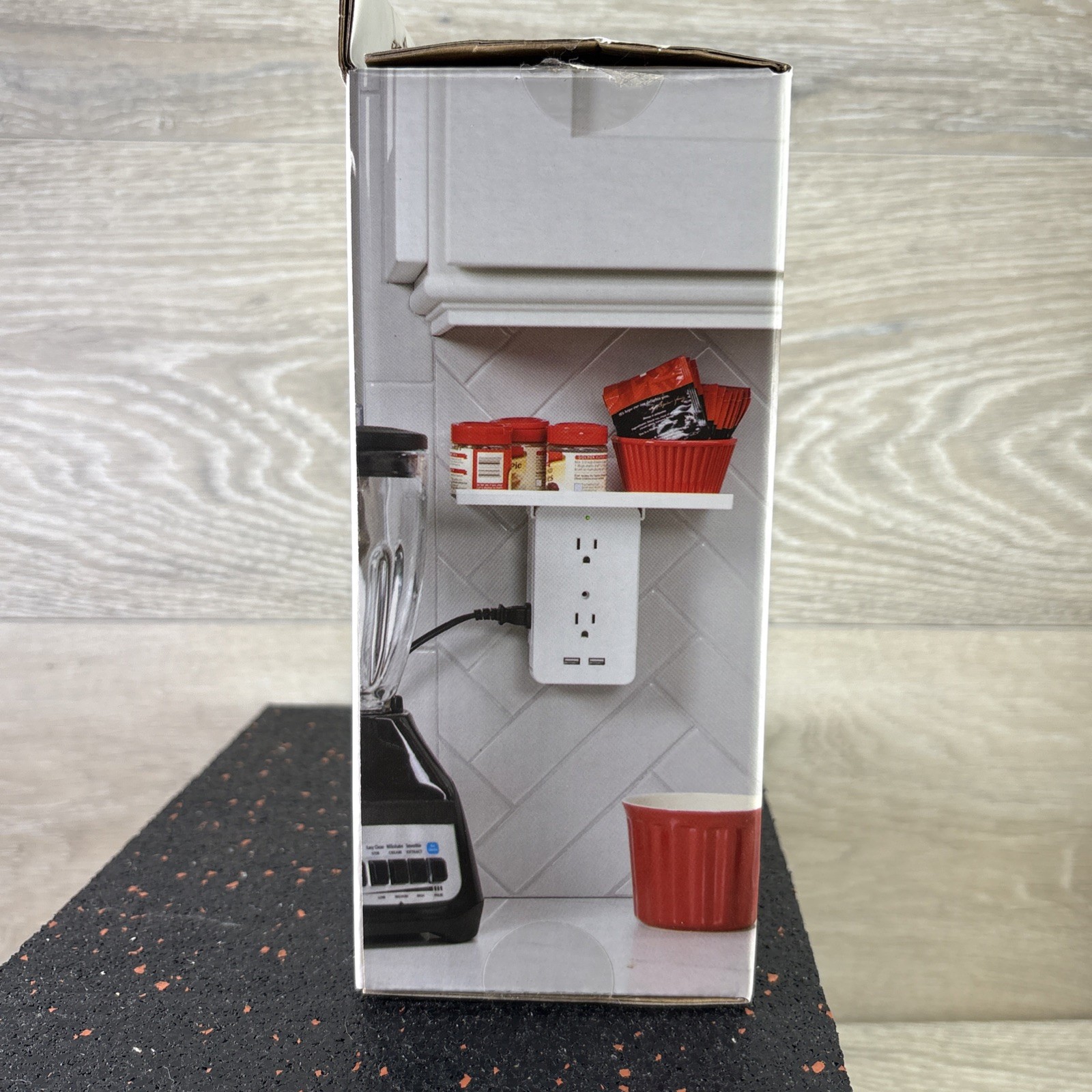 SHARPER IMAGE Socket Shelf 6 Electrical Outlet Extenders 2 USB Charging Ports