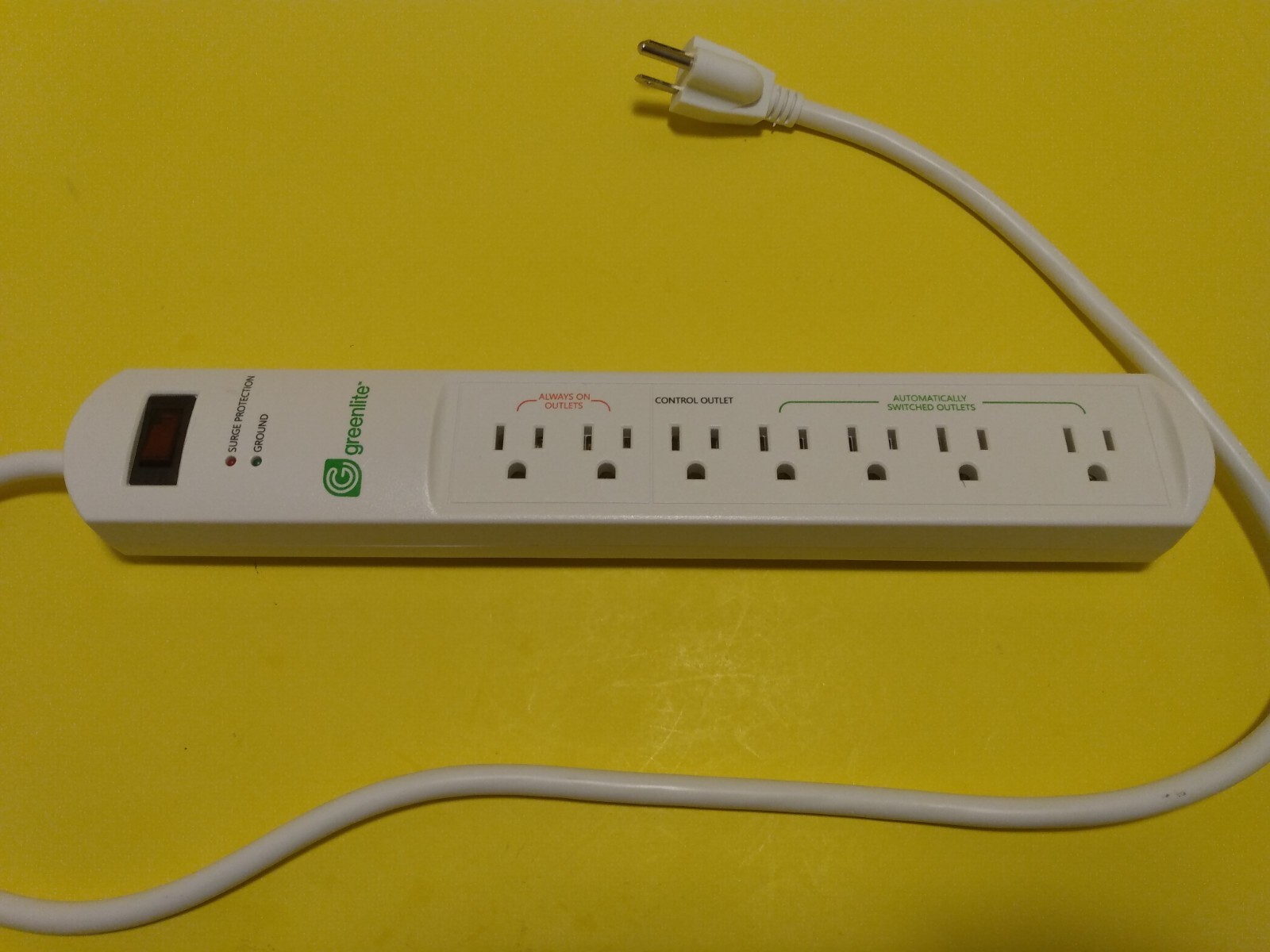 One Greenlite Tier 1 Advanced Current Sensing 7 Outlet Power Strip Laptop PC TV