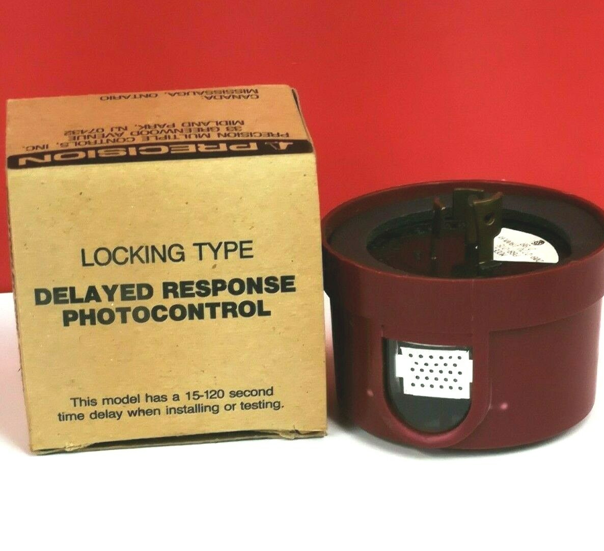 PRECISION Dusk to Dawn Delayed PHOTOCELL LOCKING 1800VA 208-277V P6-8275 NEW