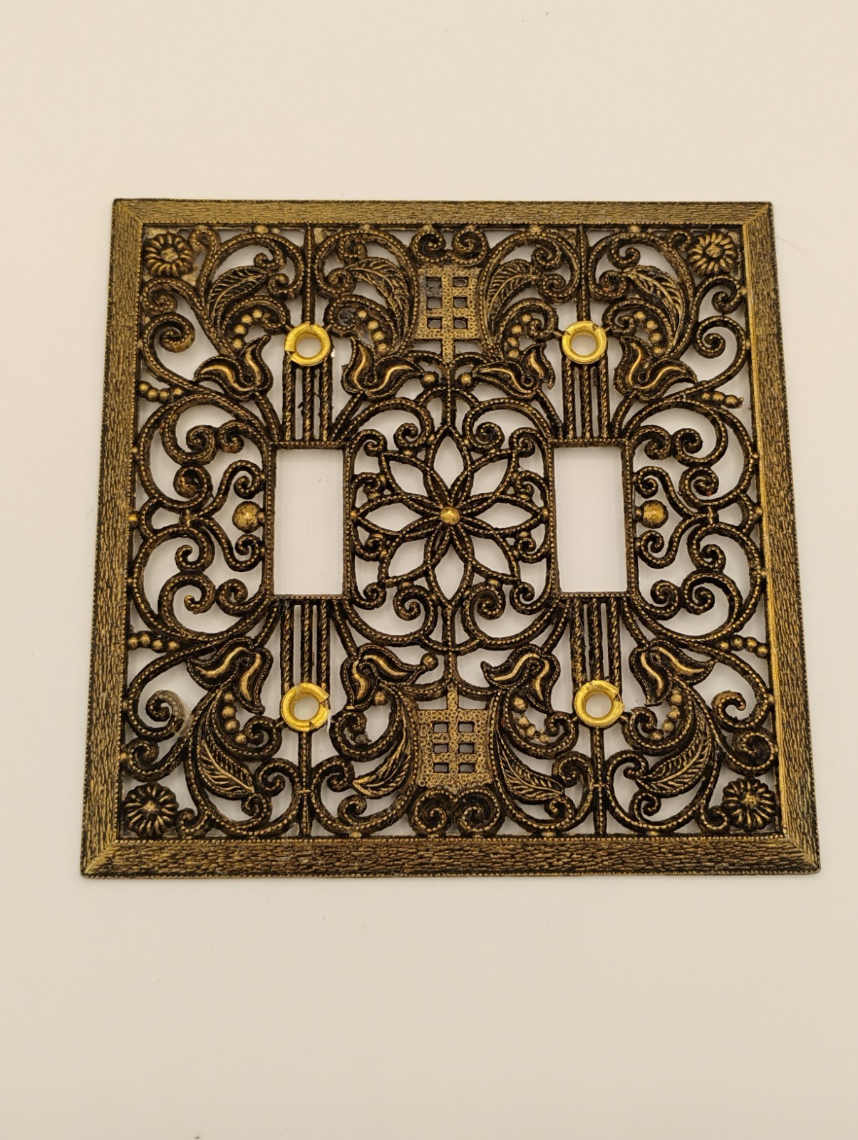 Vintage Unbranded Brass Filigree Decorative 2-Gang Light Switch Plates Lot Of 2