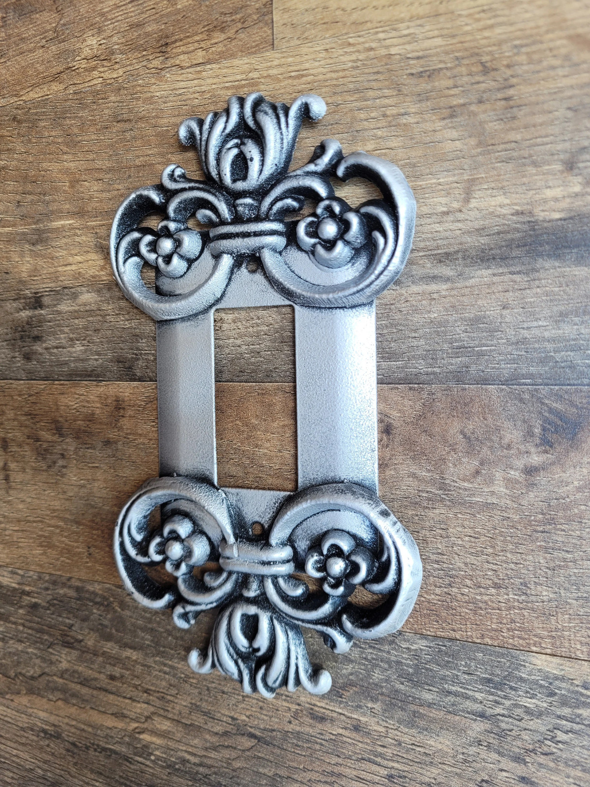 Metal Antique Silver Single Rocker One Gang Plate Cover Traditional Ornate