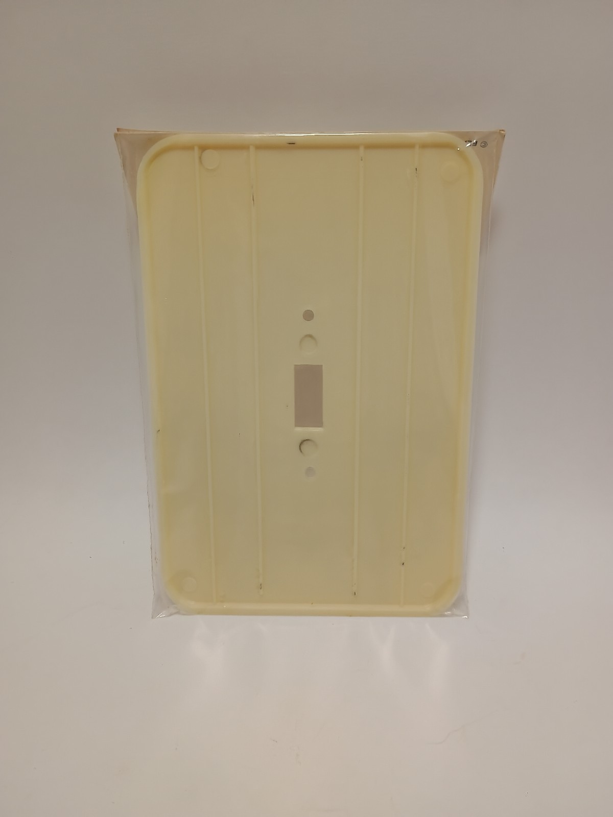 Flash It Corp. Novelty Chef Toggle Switch Plastic Wall Plate- Original Packaging