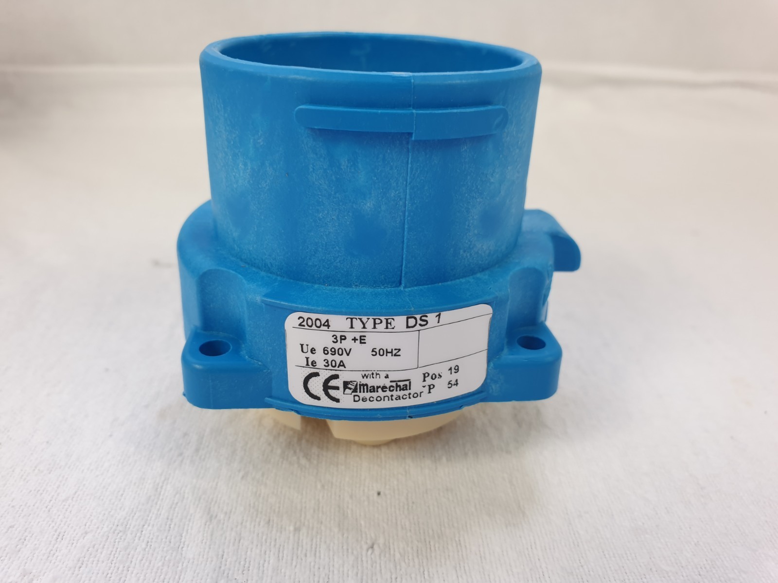 Marechal DS1 Appliance Inlet 3118193 690VAC 50Hz 30A 3P+E Blue Poly IP54 Unused