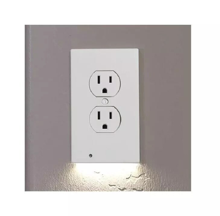 5 PCS / 10PCS Outlet Night Light with Built-In LED Light White / Black Duplex