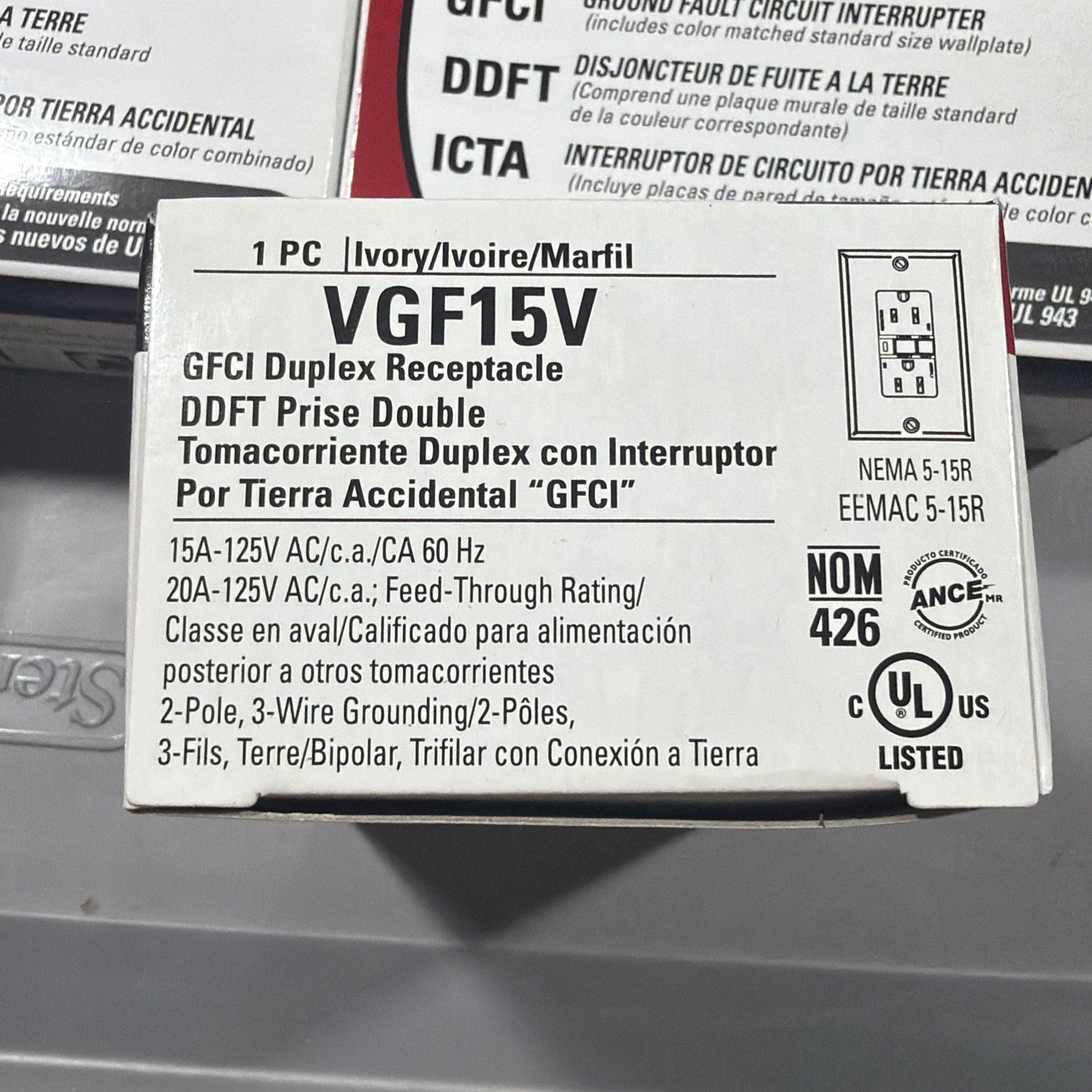 Cooper VGF15V 15A GFCI with wall plate Ivory Lot of 8 Free Shipping