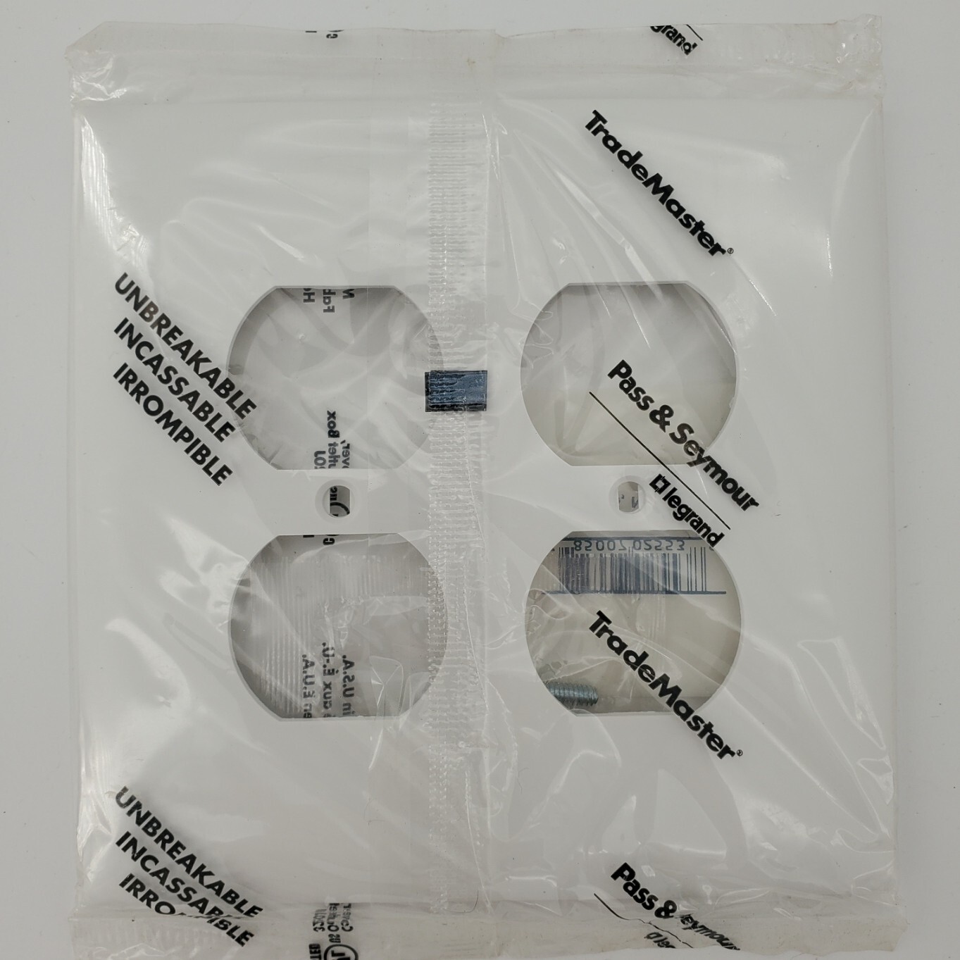 Matte White Duplex Receptacle 2-Gang Jumbo Wallplate Pass & Seymour (Lot of 2)