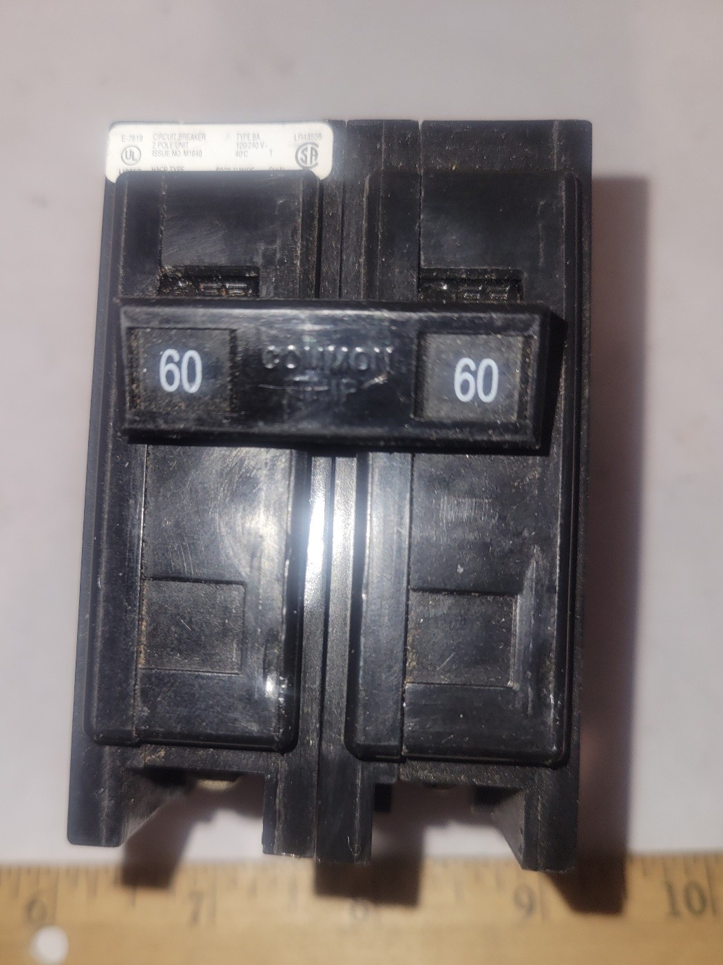 Cutler Hammer M1640 Circuit Breaker 2 Pole Unit 60A 240V