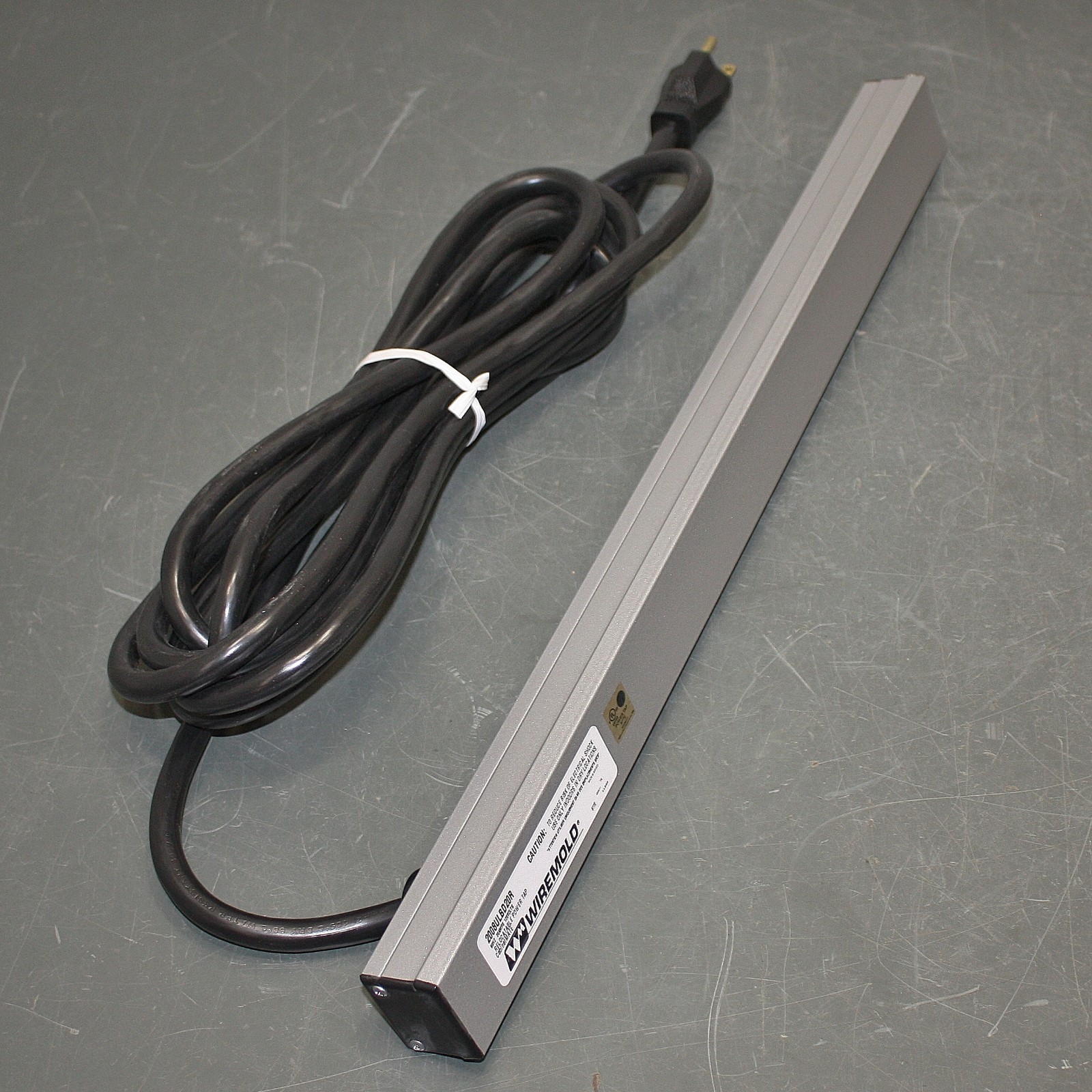Wiremold CabinetMATE Power Strip 2008ULBD20R, NEMA 5-20P, 8 Outlet, 15ft Cord
