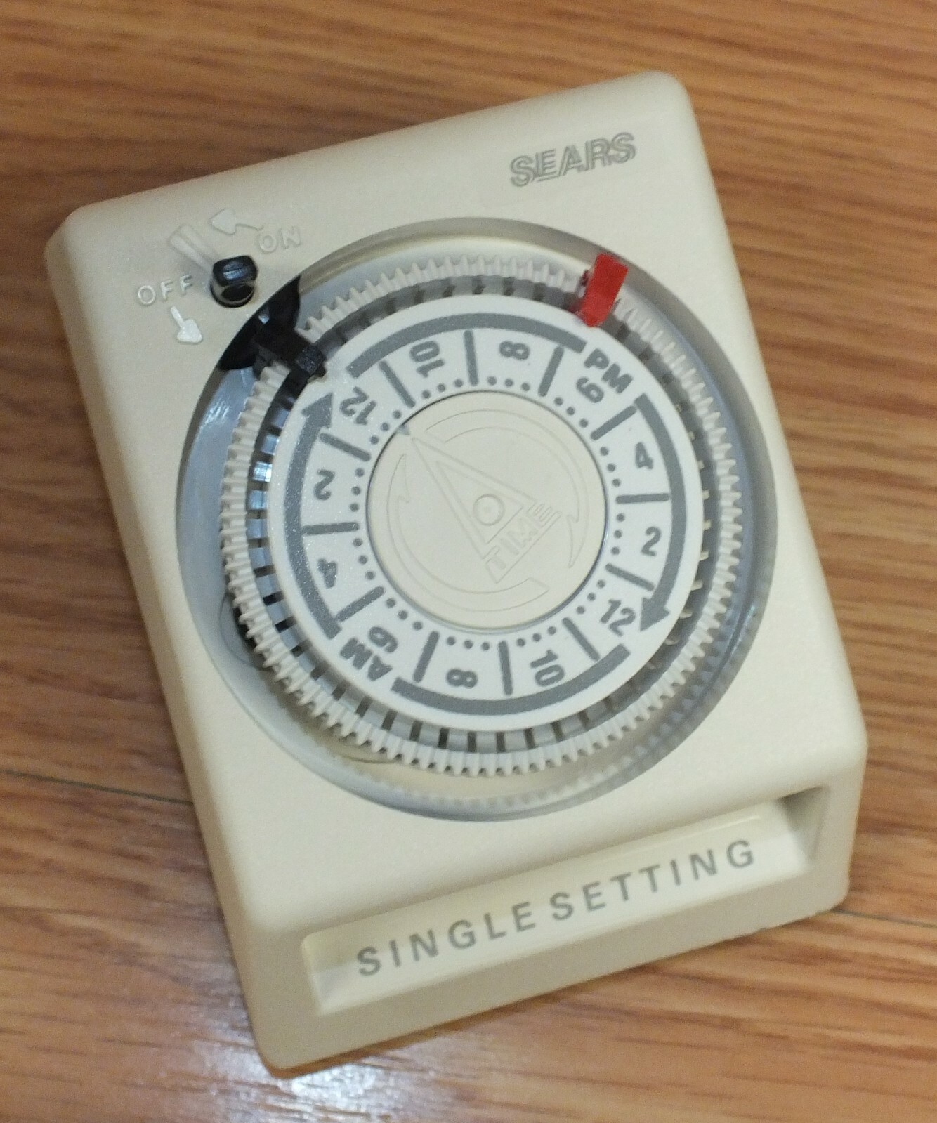 Genuine Sears (975031) Single Setting Plug-In Turns On/Off Every 24 Hours Timer