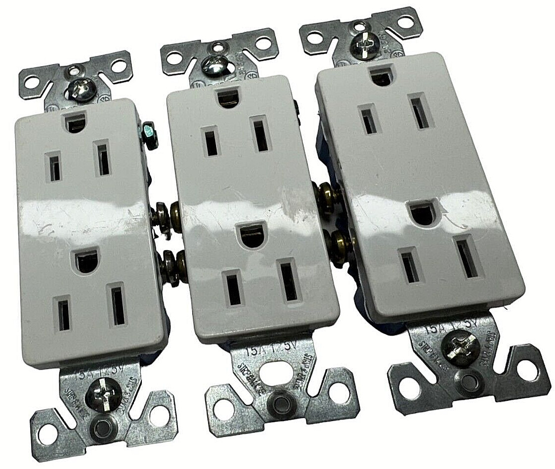 (Lot of 3) Cooper 1107W White Grounding Duplex Receptacle 2-P, 3-Wire 15A, 125V