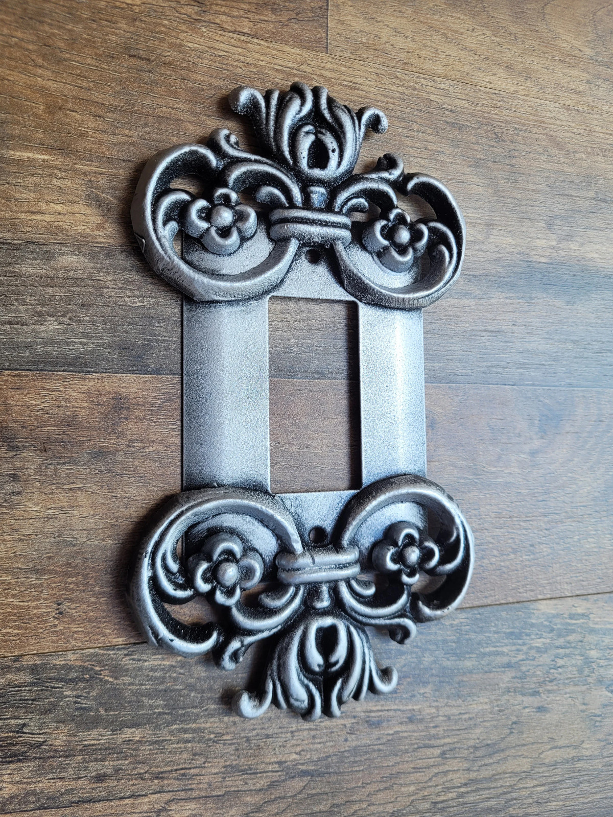 Metal Antique Silver Single Rocker One Gang Plate Cover Traditional Ornate