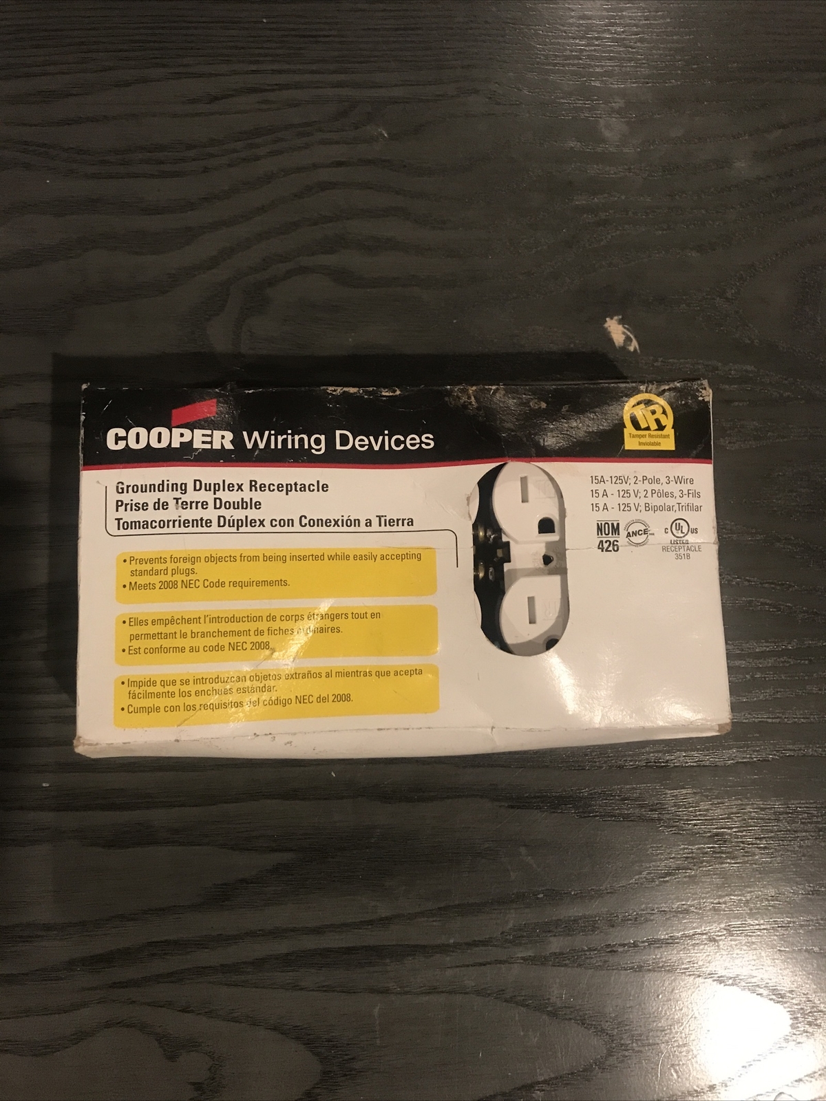 Cooper TR270W Tamper Resistant Duplex NEMA 5-15R Outlet, White, 10-pack