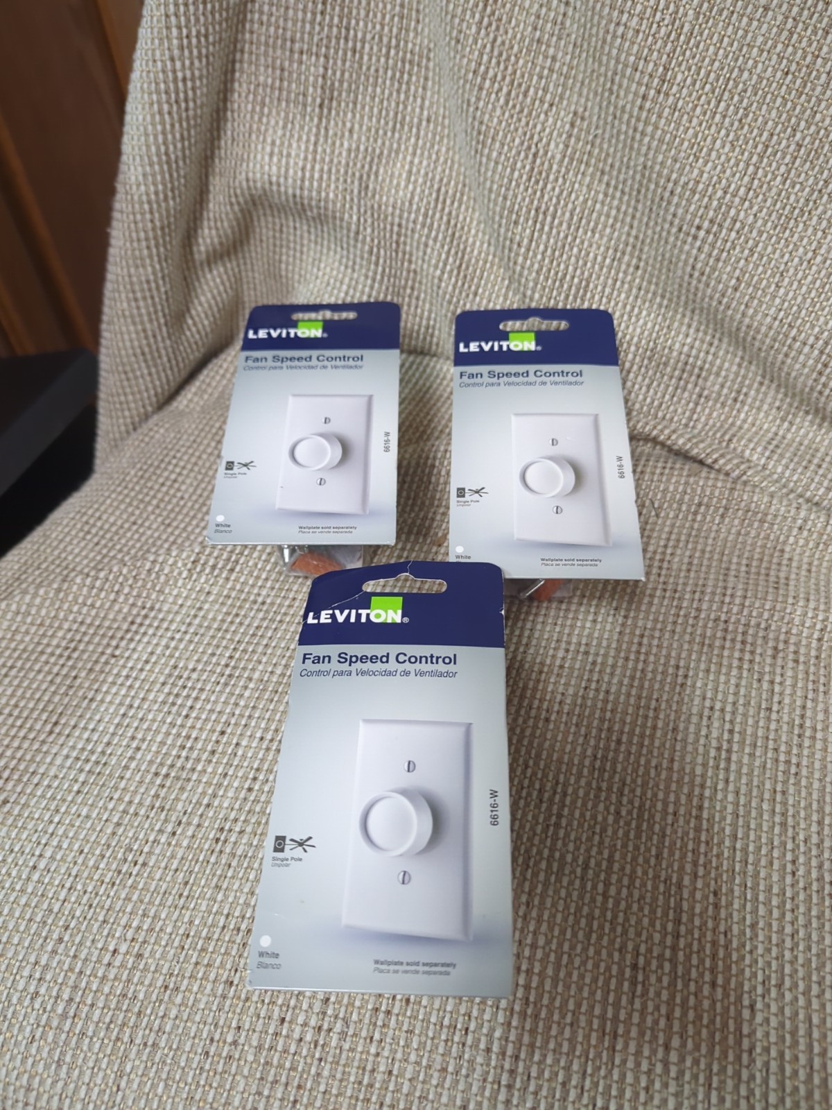 3 Pcs Leviton Full Range Variable Fan Speed Control, 120 Vac, 60 Hz, 5 A, Switch