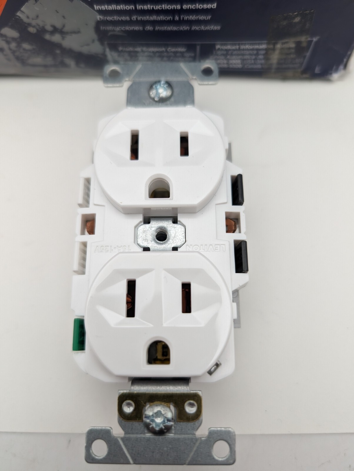 2x 10pk Scuff/Scratch LEVITON ECBR1-WMP LEVER EDGE 15A 125V DUPLEX OUTLET