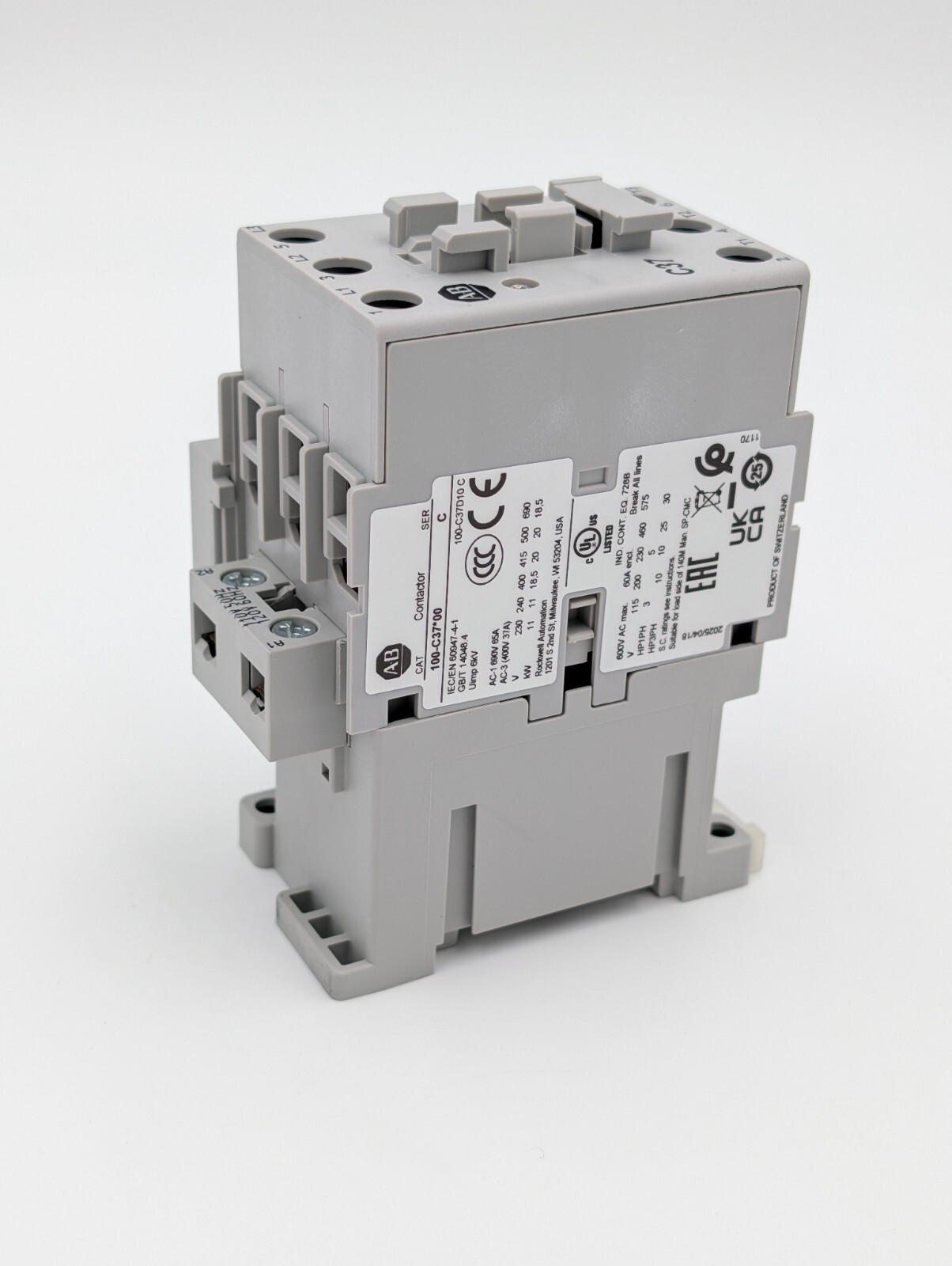 Allen Bradley 100-C37D10 120V 37AMPS Contactor 110-120VAC 3-Pole NEW IN BOX USA