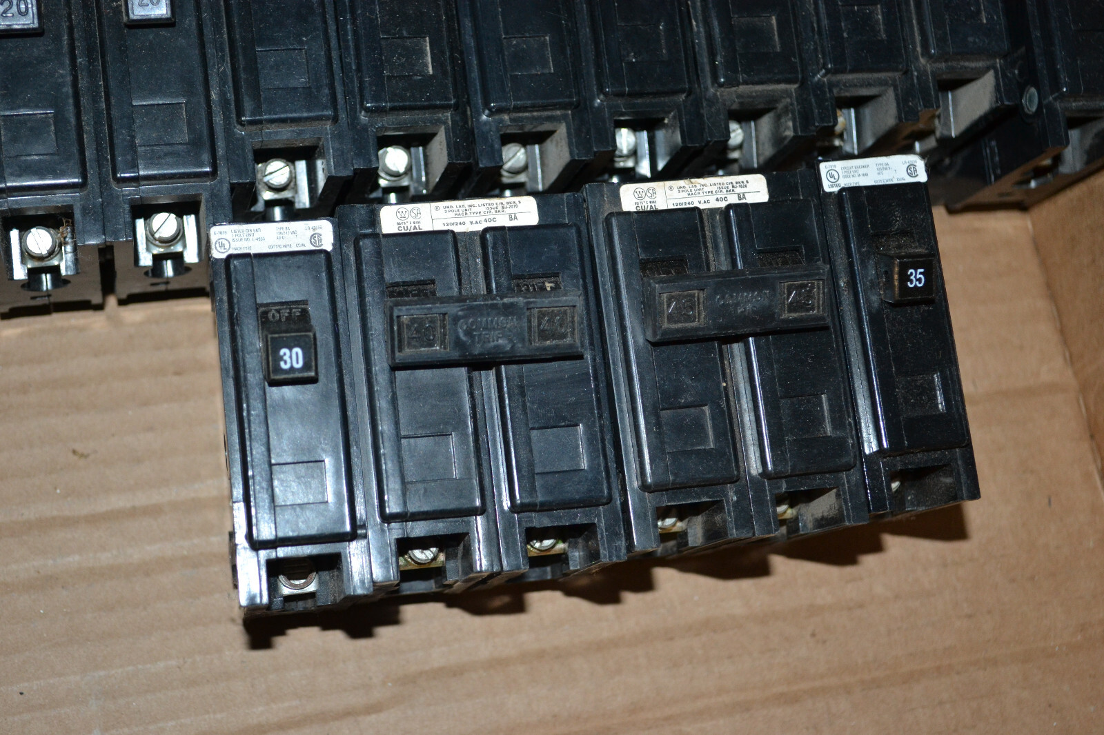 Lot of 37 Westinghouse BA120 ++ Circuit Breaker 20Amp 1-Pole 120/240VAC Type BA