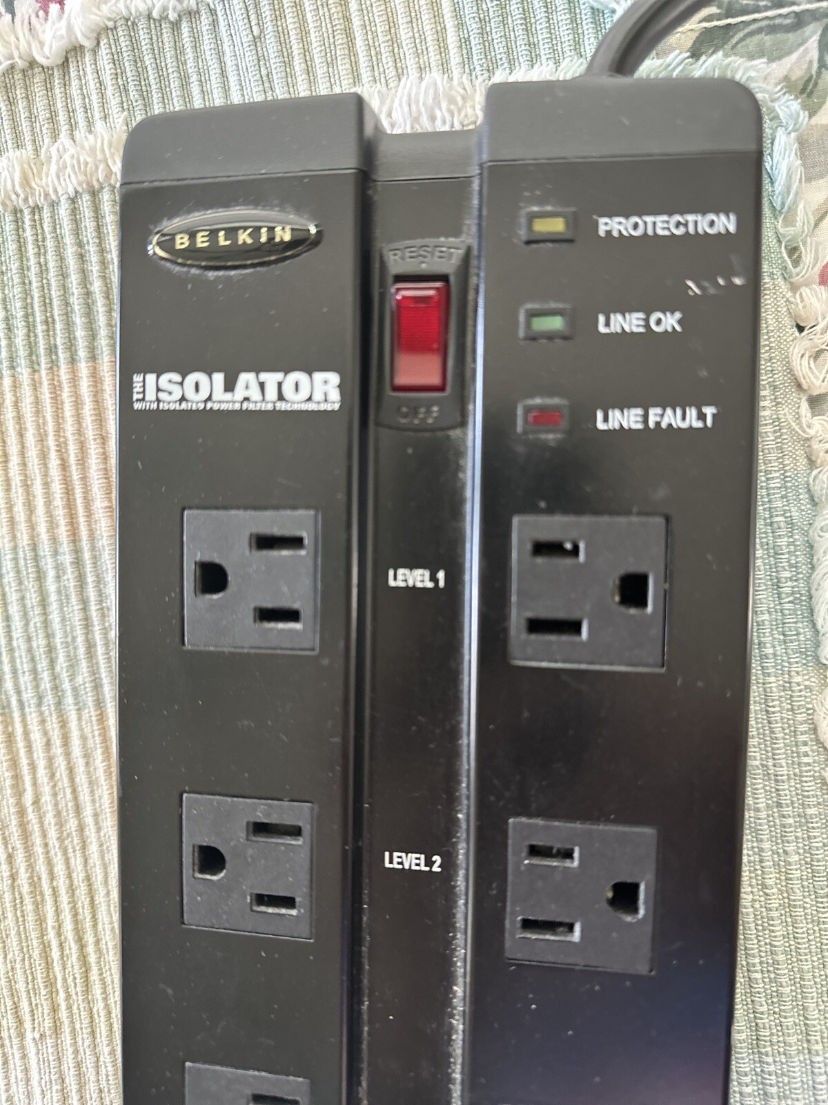 F5C980-TEL Belkin Surge Isolator Multi Protector 8 Outlet 12ft Cord 2960 JOULES