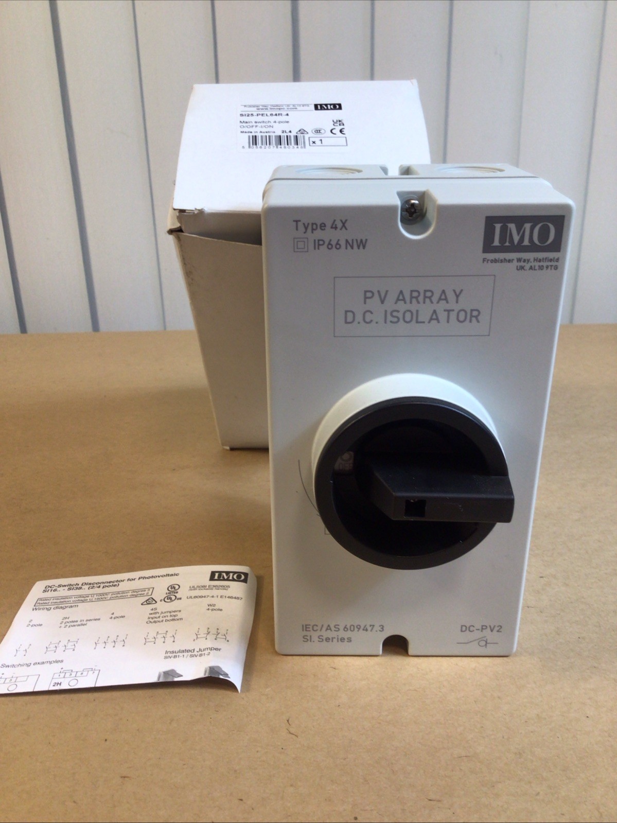 IMO SI25-PEL64R-4 Enclosed DC Switch 25A 700V 4-Pole IP65 Gray Solar