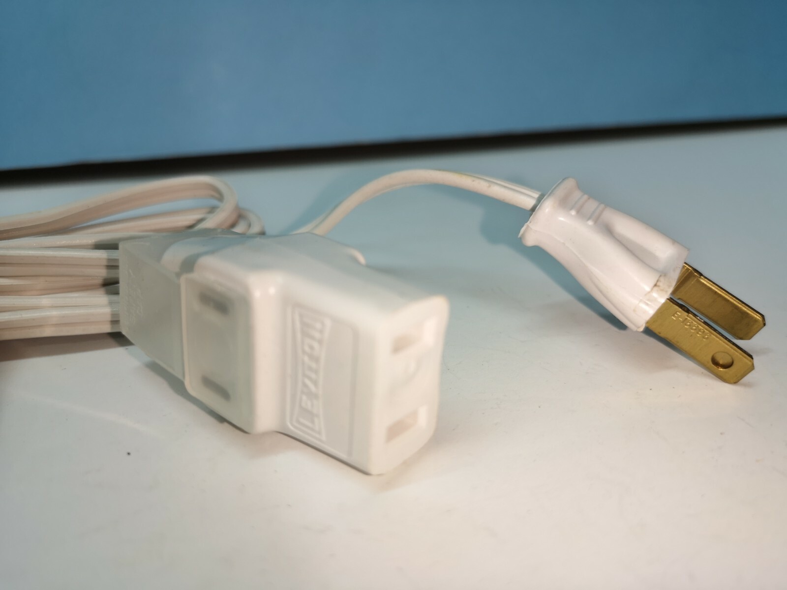 2-PK Leviton WHITE 6-FT Safety Extension POWER CORD 10A 125V 1250W NEW 2531-6