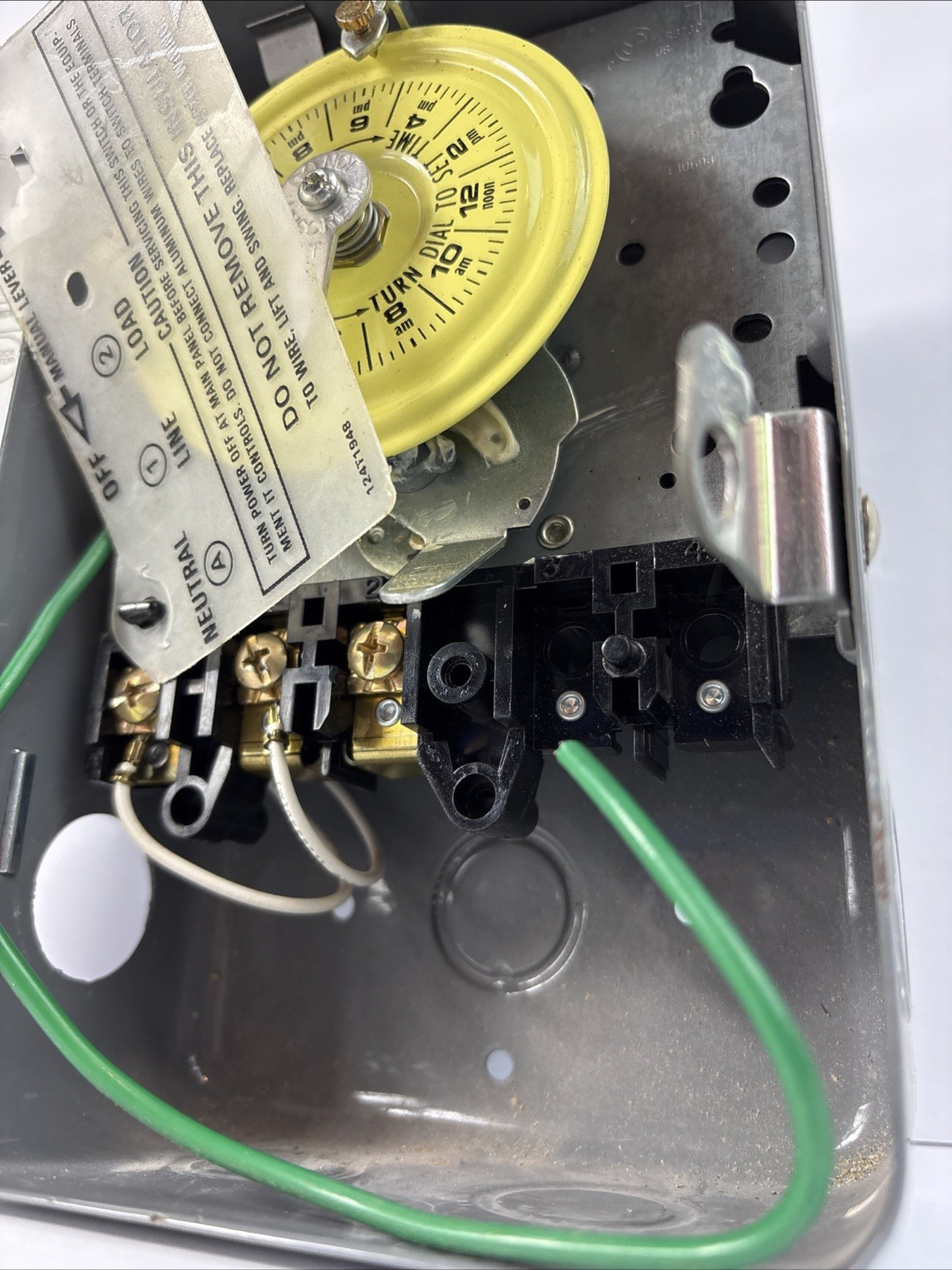 Intermatic 40A 24-Hour Mechanical Time Switch Indoor Enclosure T101