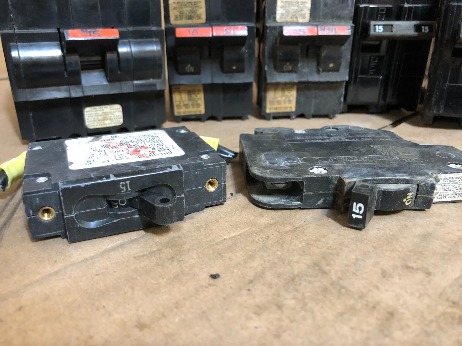 Mixed Lot of 9 15 Amps 120/240V 1 & 2 Pole Circuit Breakers