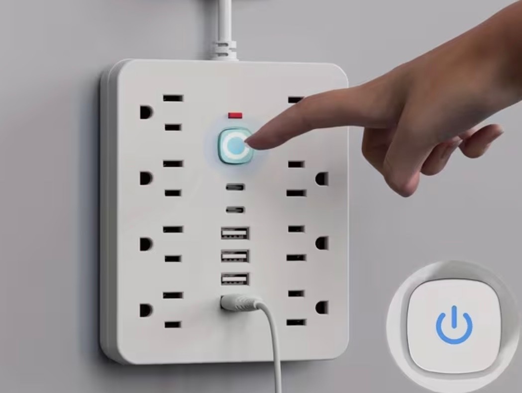 14 in 1 Power Strip Surge Protector 8 Outlets 4 USB 2 Type C Multi Plug NEW