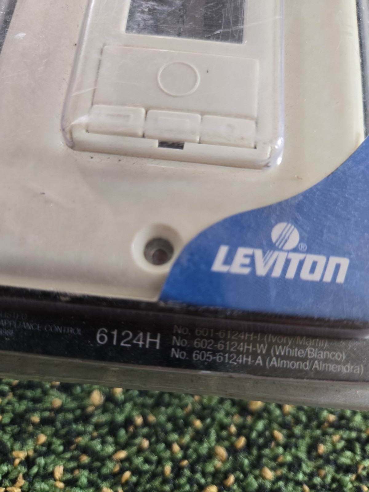 LEVITON DECORA 6124H 24 HOUR PROGRAMMABLE TIMER WHITE NEW SEALED!