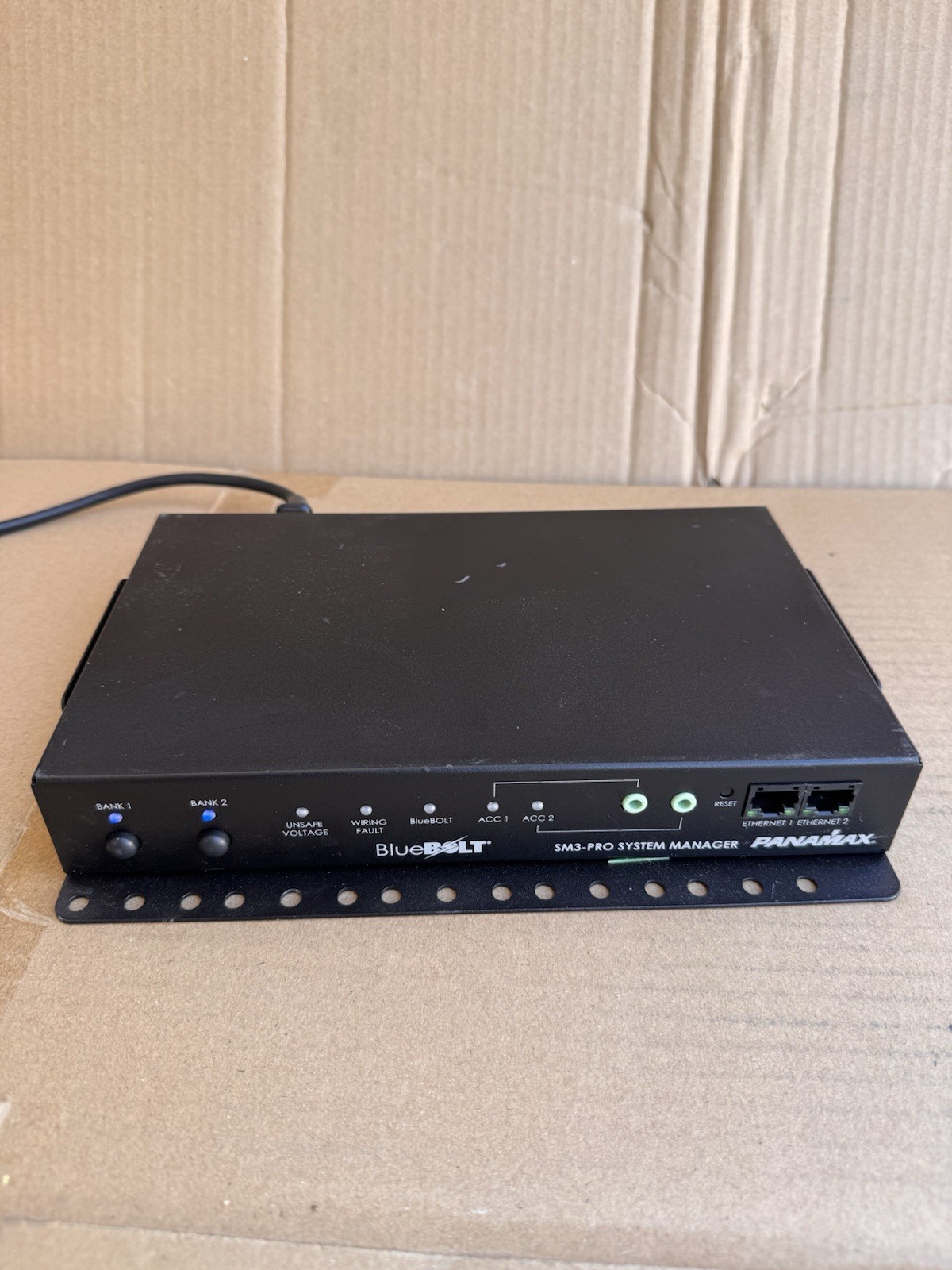 Panamax SM3-PRO 3-Outlet Power Surge Connector – Excellent Pre-owned