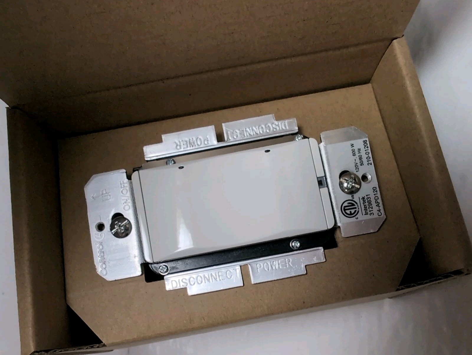 Control4 C4-APD120-WH Wireless Adaptive Phase Smart Dimmer Switch 120V White!!