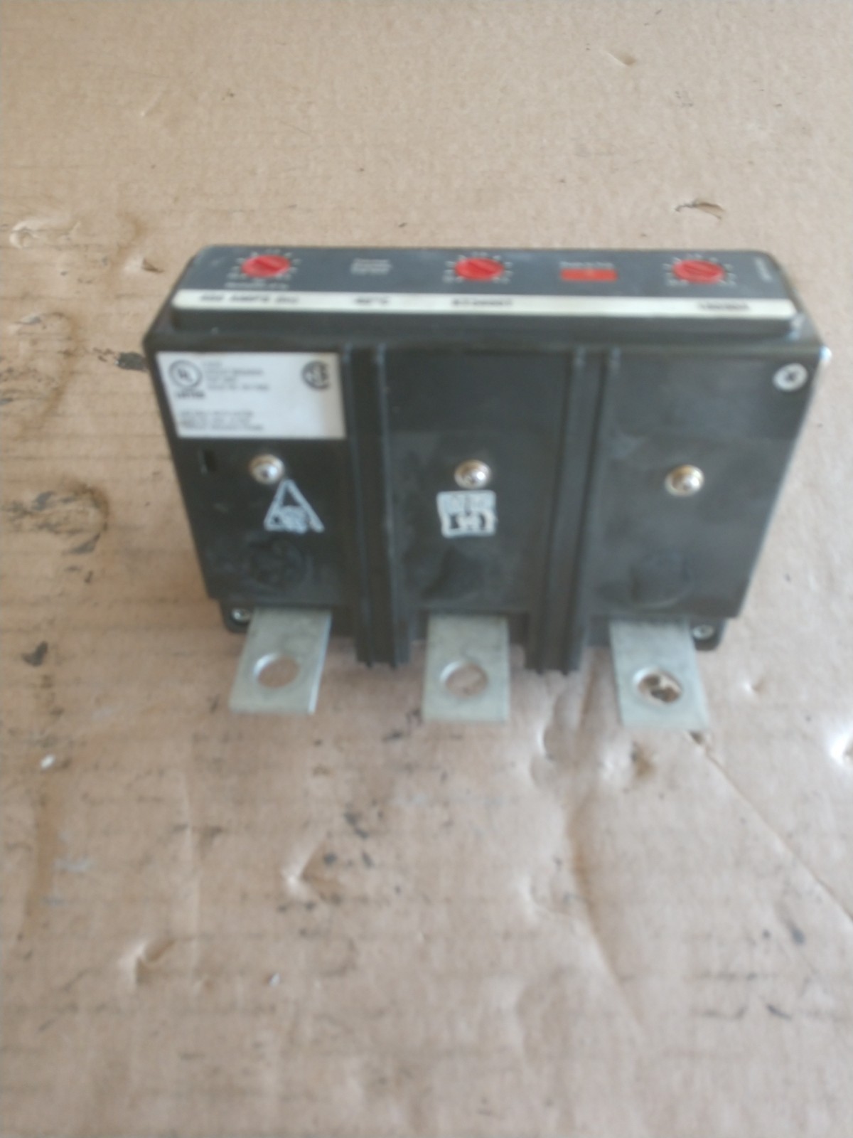 Eaton KT3400T Trip Unit 400 Amp – 3 Pole – 2 Volt