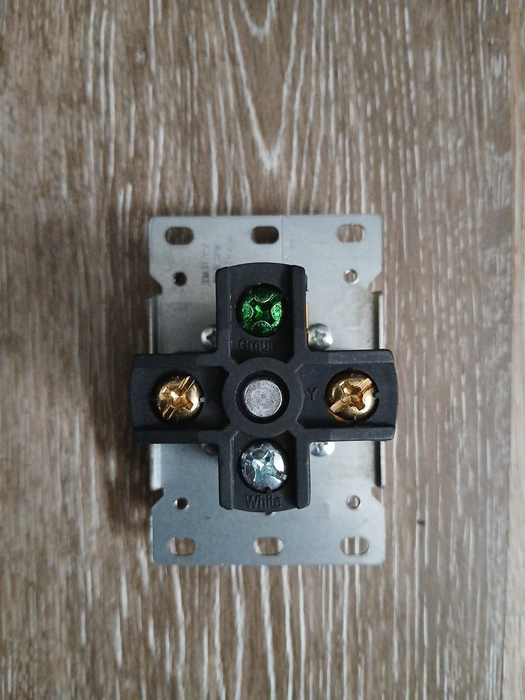 Utilitech Flushmount Range Outlet 0409859 50A-125V/250V 14-50R NEW