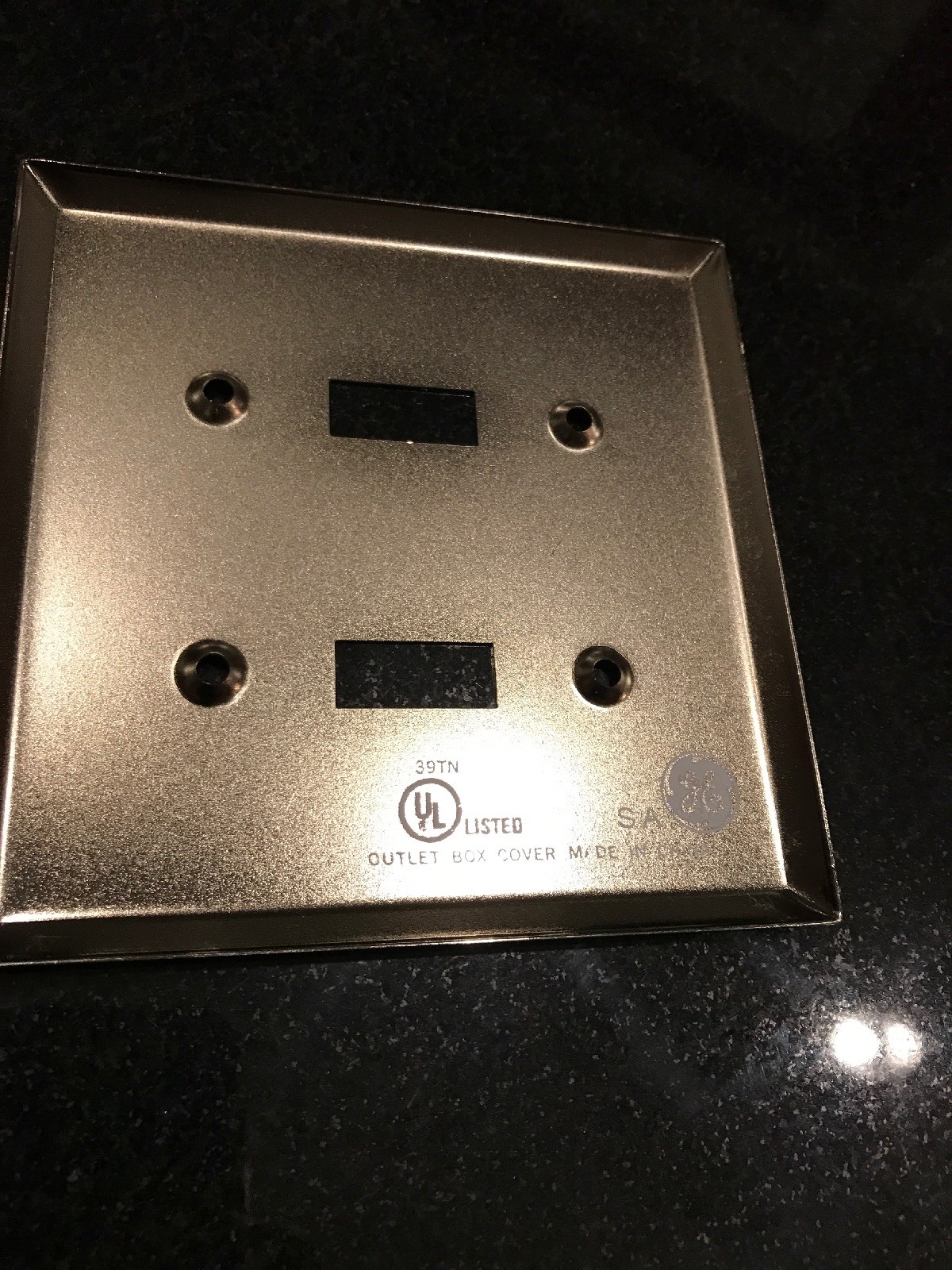 GE Brushed /Satin Nickel Double Toggle Traditional Switchplate
