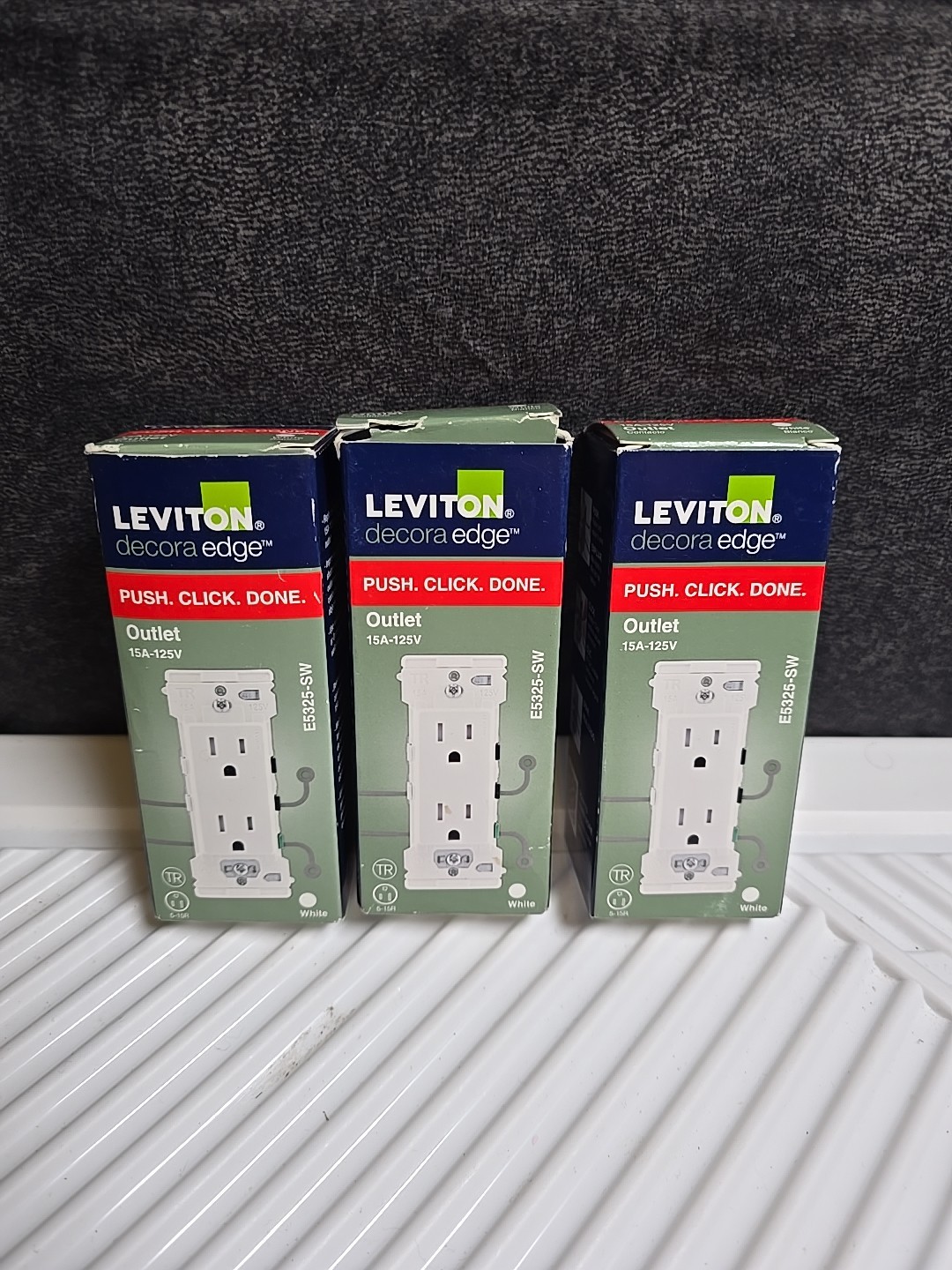 Leviton T5633-W 15A 125V White Combination USB Charger & Duplex Receptacle