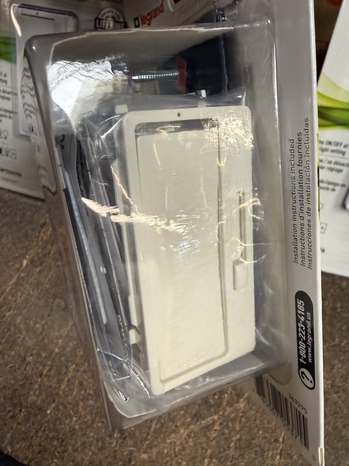 4x Legrand Radiant 700W 3-Way 1-Pole Dimmer Switch – White RH703PTCCCV6