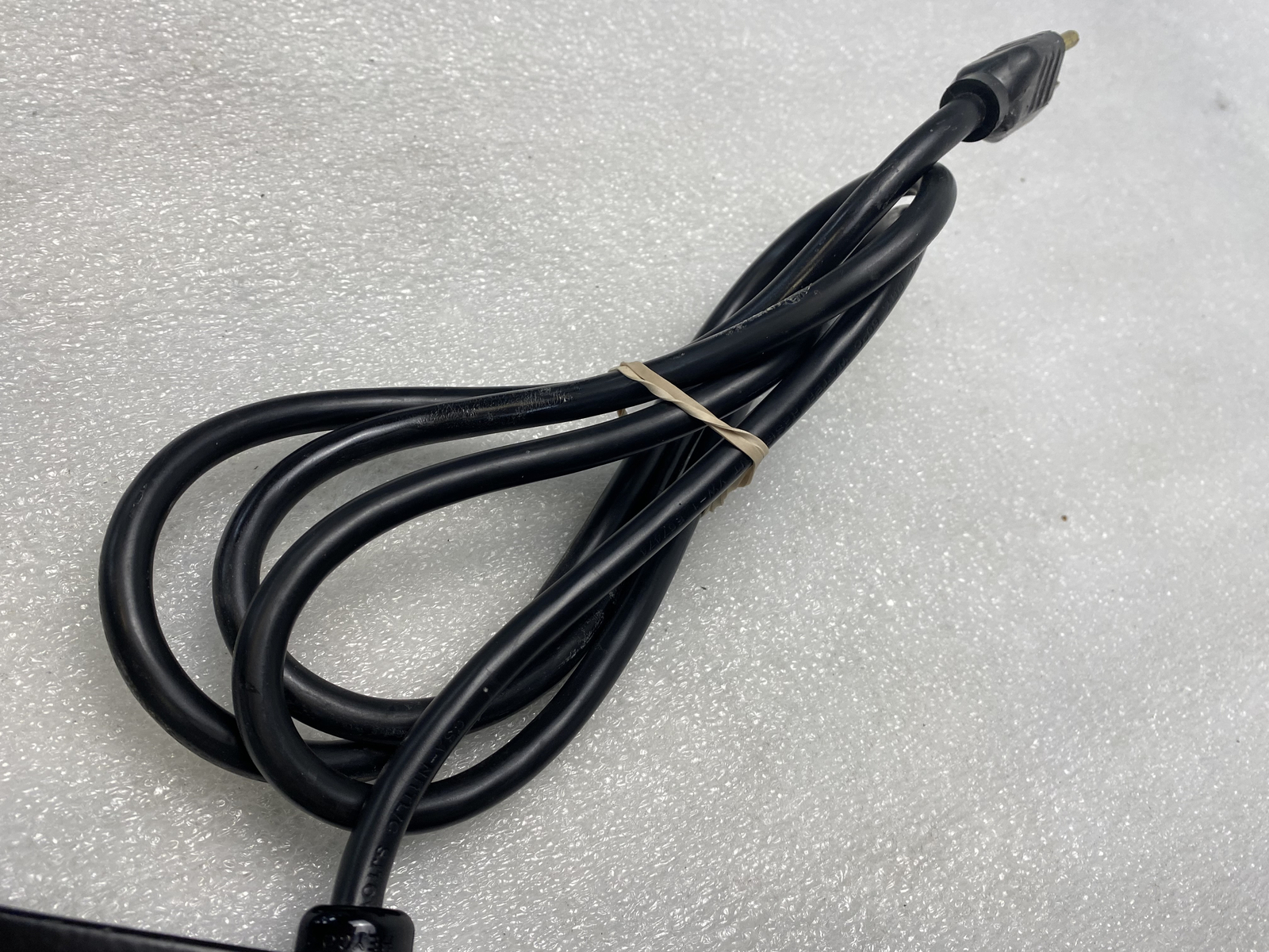 HAMMOND MFG 1582H8A1BK 8-Outlet Strip Rack Mount Surge Protection