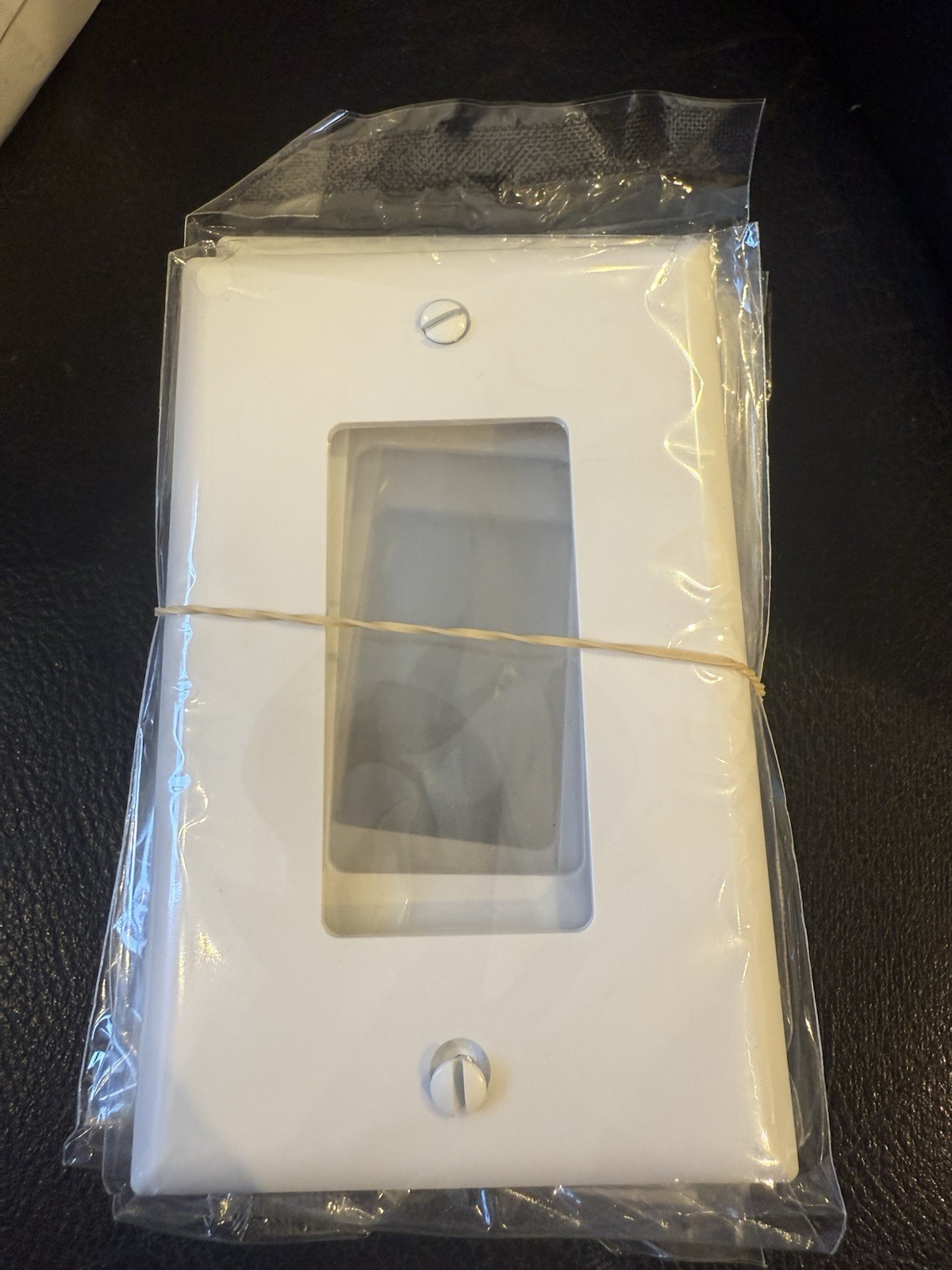 Eaton PJ26W-10-LW Mid-Size Gang Decorator Wallplates Pack of 10 White NEW