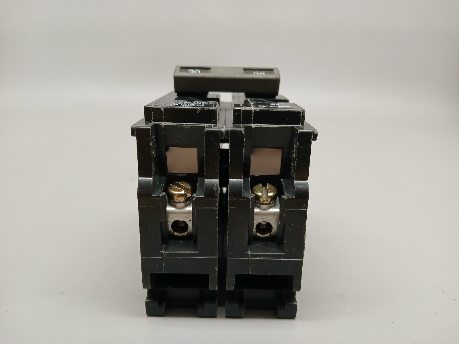 ITE Siemens 30 Amp Q230 2 Pole 30A Type QP Circuit Breaker 120/240V