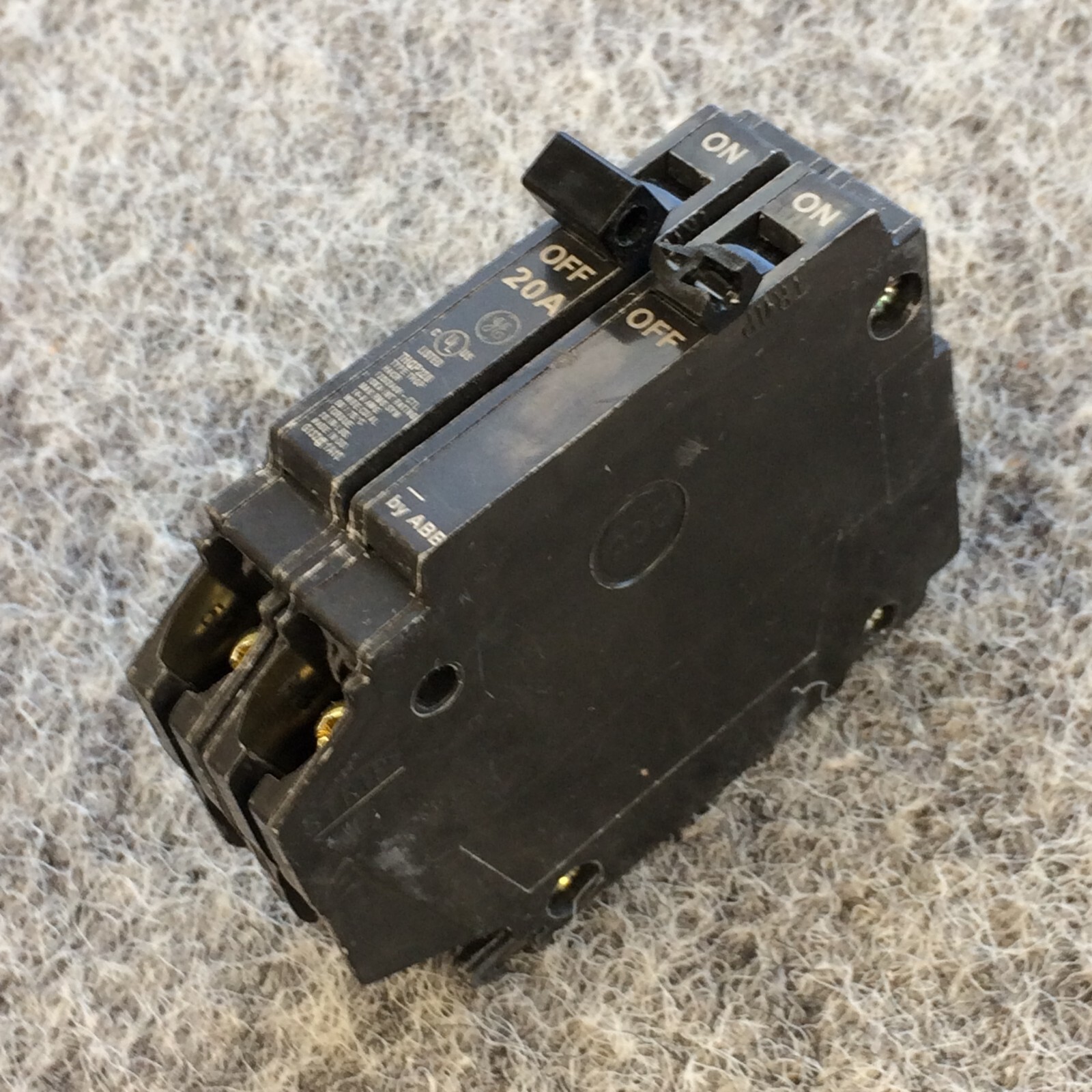 General Electric THQP220 20 Amp 2 Pole Circuit Breaker 1 Year Warranty NOS