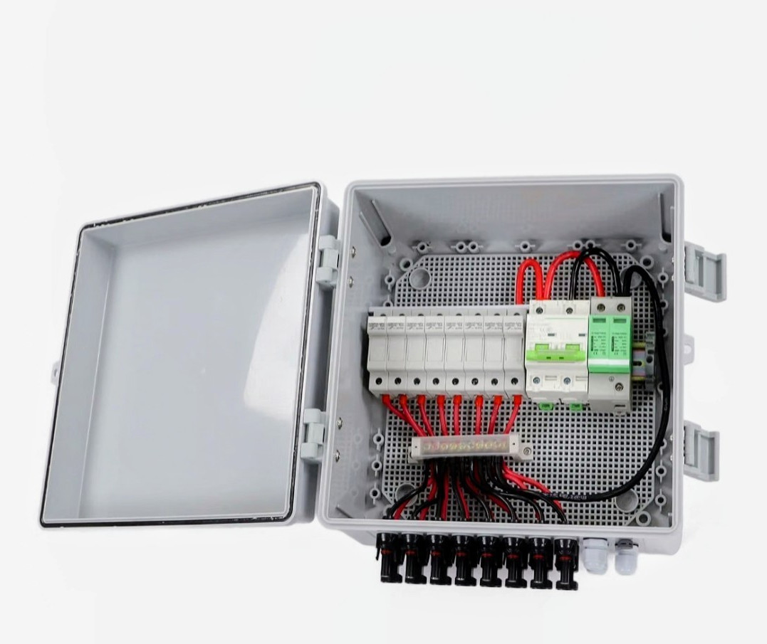 8-String PV Solar Combiner Box IP65 w/ 80A DC Breaker 10A Fuse Arrestor