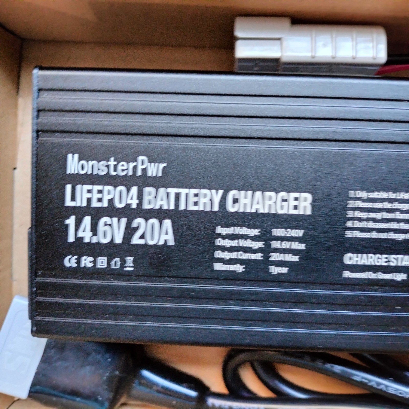 MonsterPWR 14.6V 20A LiFePO4 Battery Charger Fast Charging for Lithium Battery
