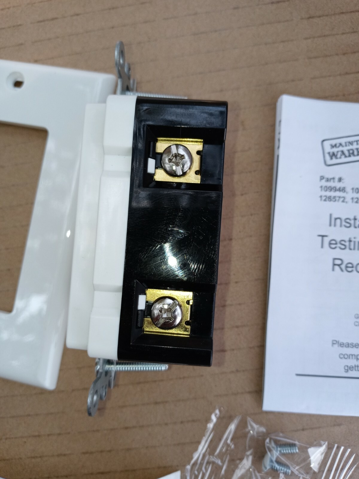 10 PACK 15AMP SELF TEST GFCI RECEPTACLE 125V BACK SIDE WIRED WHITE 109946