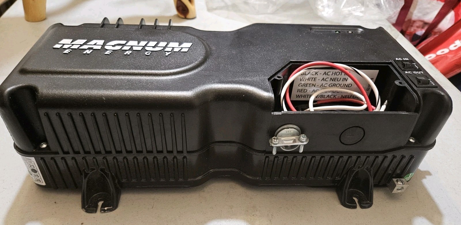 Magnum MM1512AE 1500W 12V Pure Sine Wave Inverter Charger Open Box Demo