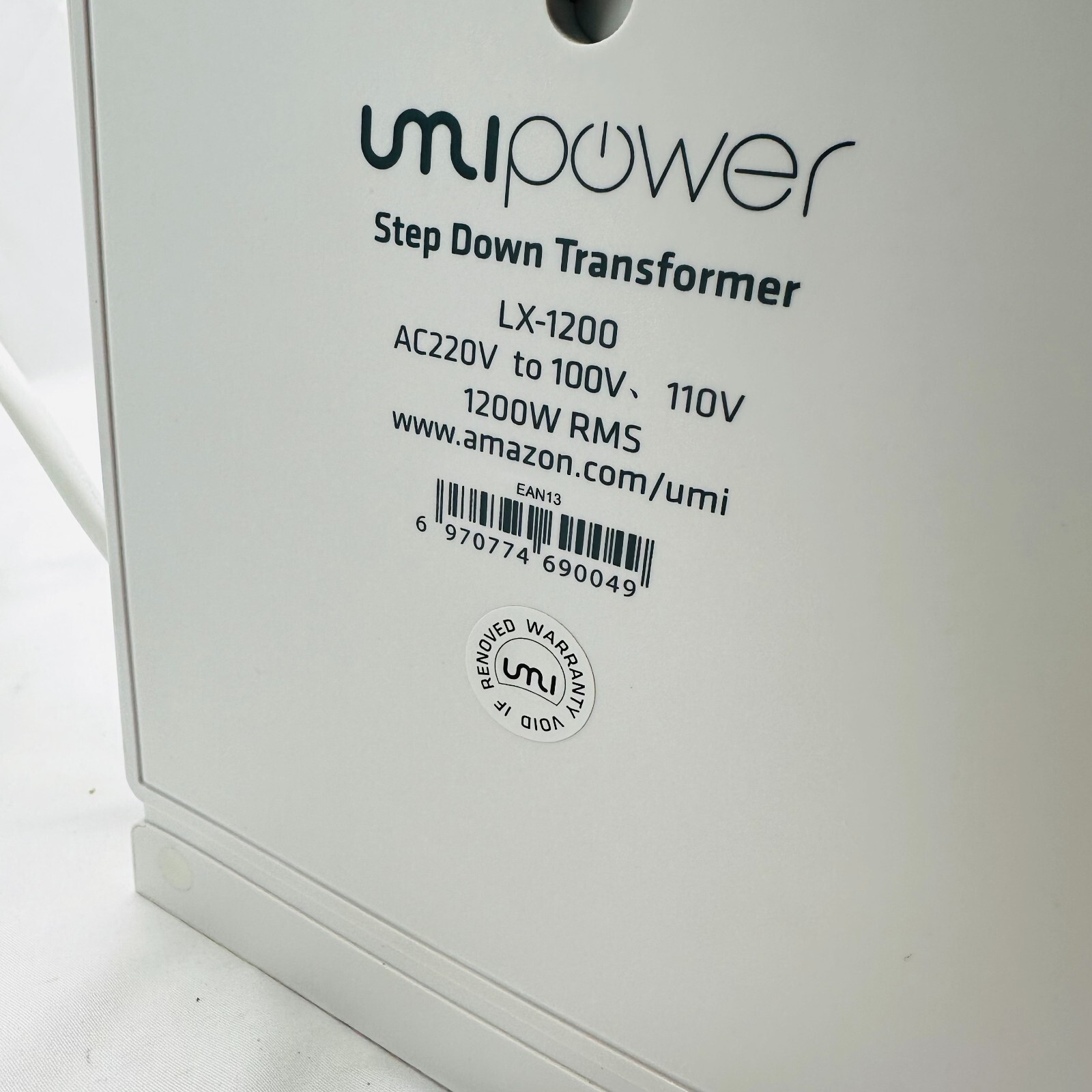 UMI LX-1200 Step UP/D 110 Volts to 220 Volts Converter 1200W – Euro/China PLUG